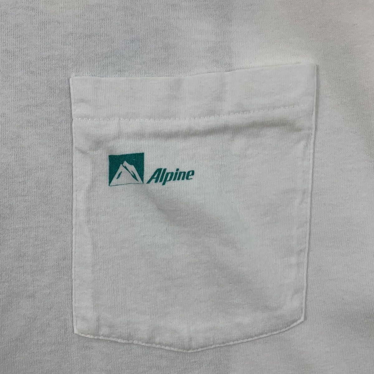 Vintage Vintage ALPINE Outdoor back hit print tee Size US XL / EU 56 / 4 - 9 Thumbnail