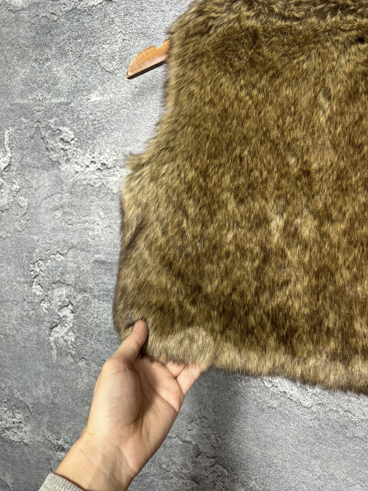 Polo Ralph Lauren Rare Ralph Lauren Y2K Hype Cropped Fur Vest Size Xs Size XS / US 0-2 / IT 36-38 - 12 Thumbnail