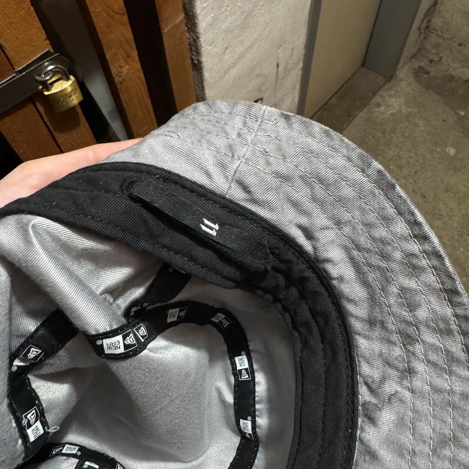 11 By Boris Bidjan Saberi × New Era 11 by Boris Bidjan saberi x New era object dyed bucket hat Size ONE SIZE - 6 Thumbnail