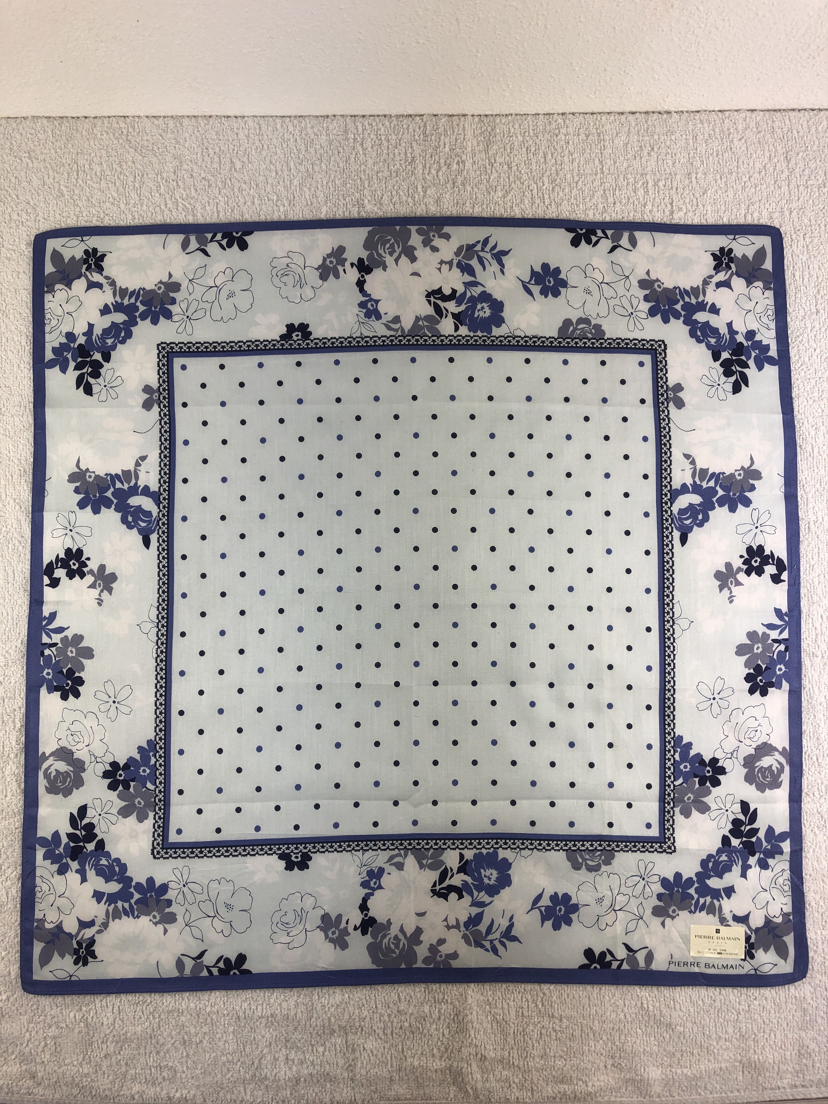 Pierre Balmain Pierre Balmain andkerchief / Bandana / Neckerchief C329 Size ONE SIZE - 3 Thumbnail
