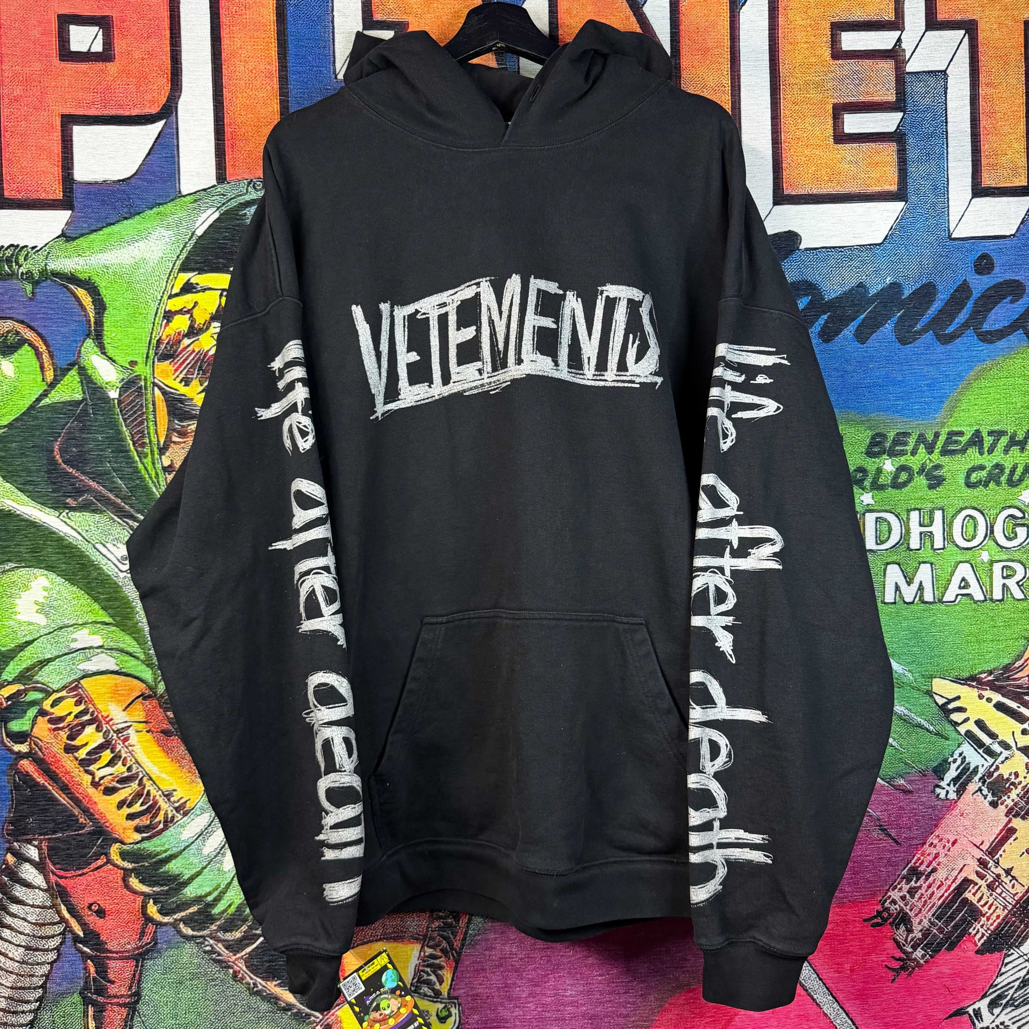 Vetements Vetements Black World Tour / Life After Death Hoodie