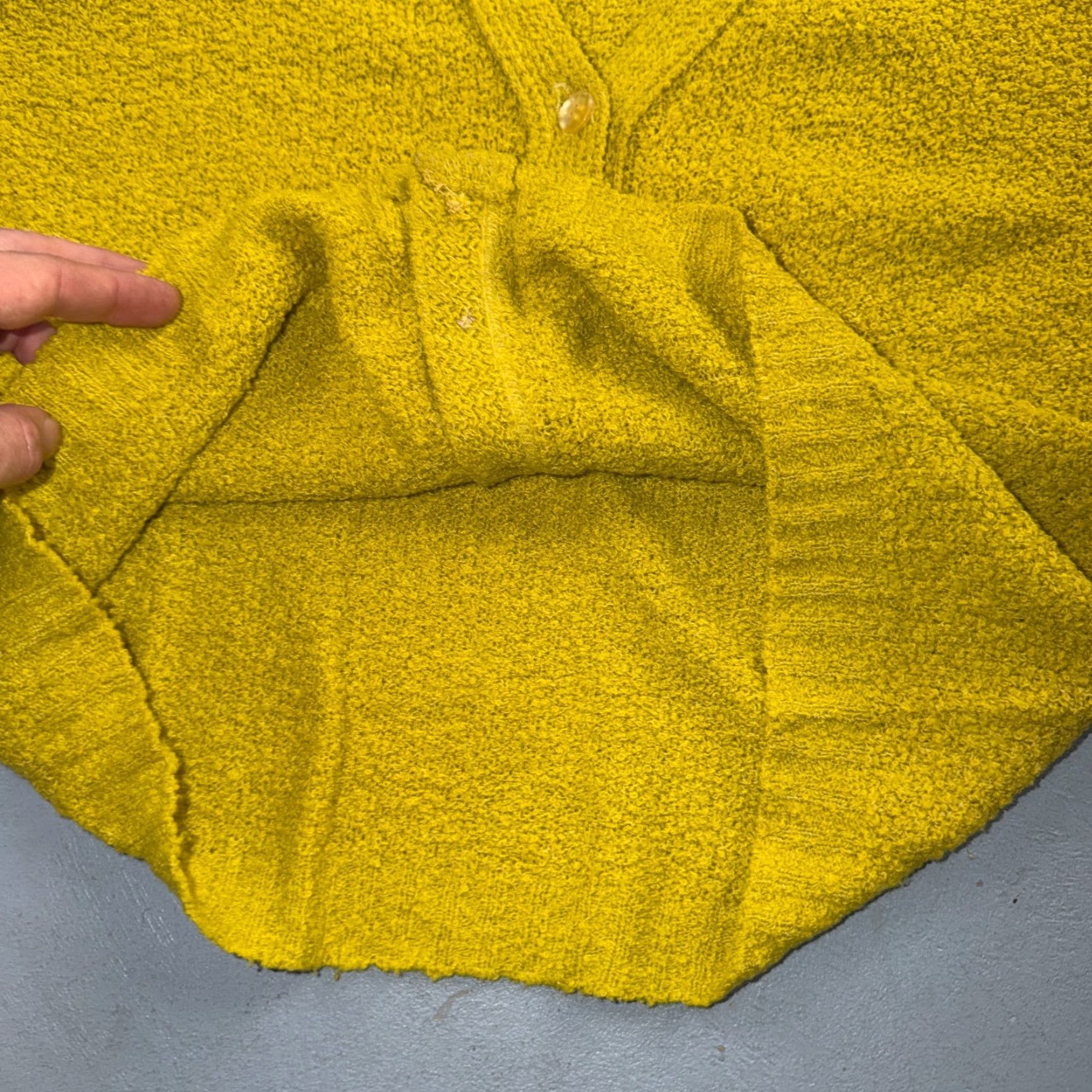 Jantzen VTG 60s Jantzen Wool Cardigan Sweater 1960s 38 USA Mohair Campus Rockabilly Yellow Mens Womens Boys Girls Size US M / EU 48-50 / 2 - 7 Thumbnail