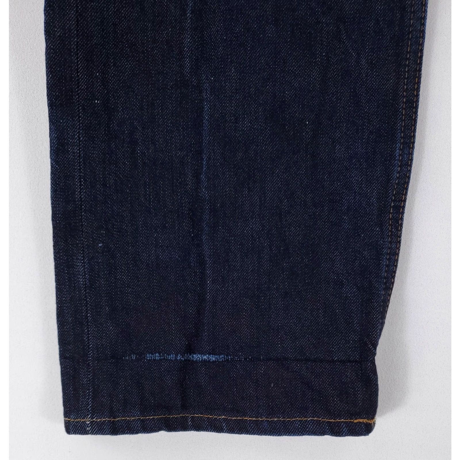 Gap VINTAGE Gap Selvedge Jeans Slim Fit Blue Button Fly Mens 39 x 30 Actual 30 Inseam Jeans Mens Blue Slim Fit Button Fly Gap 39 x 30 Actual Size US 39 - 2 Thumbnail