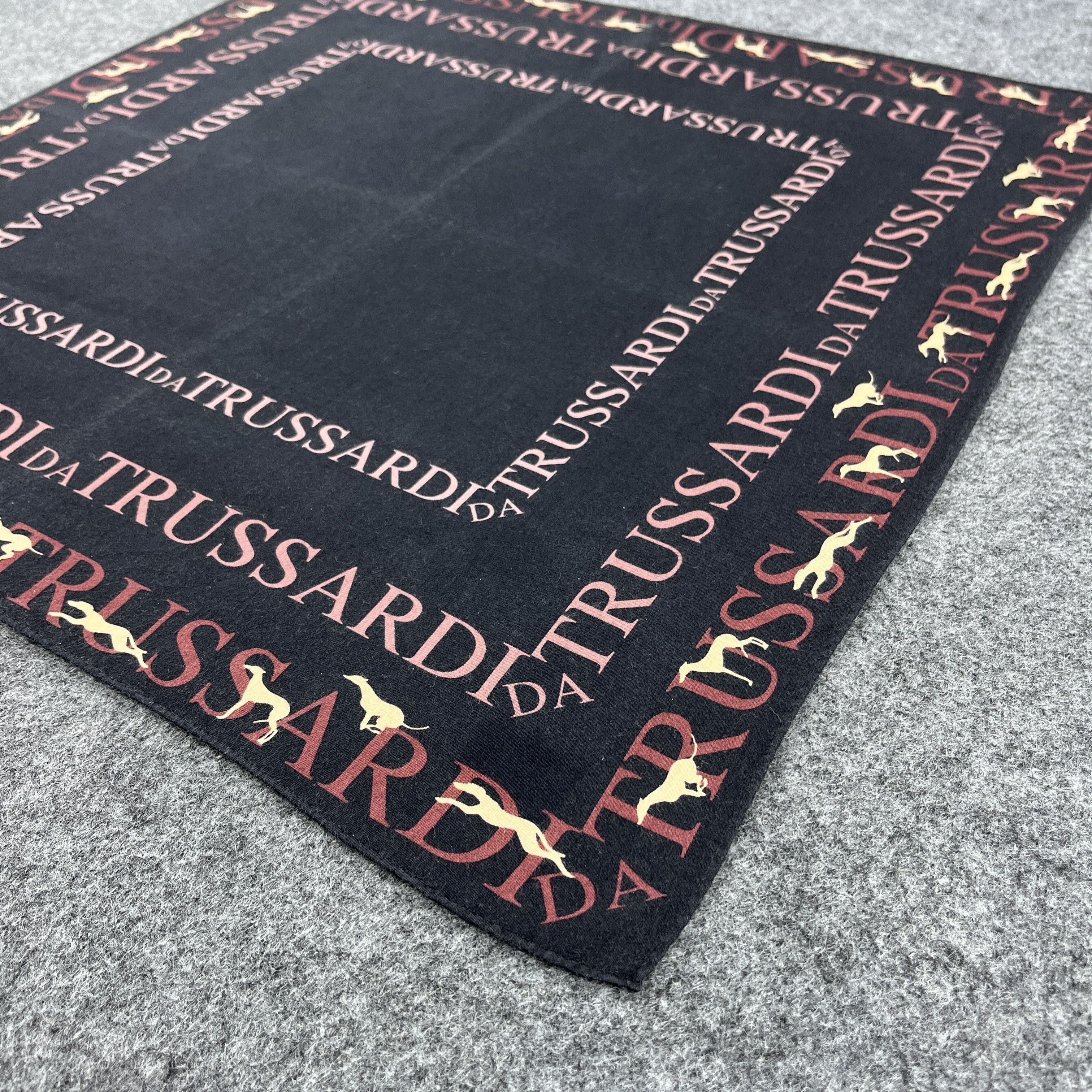 Trussardi × Vintage Trussardi Handkerchief / Bandana / Neckerchief B842 Size ONE SIZE - 3 Thumbnail
