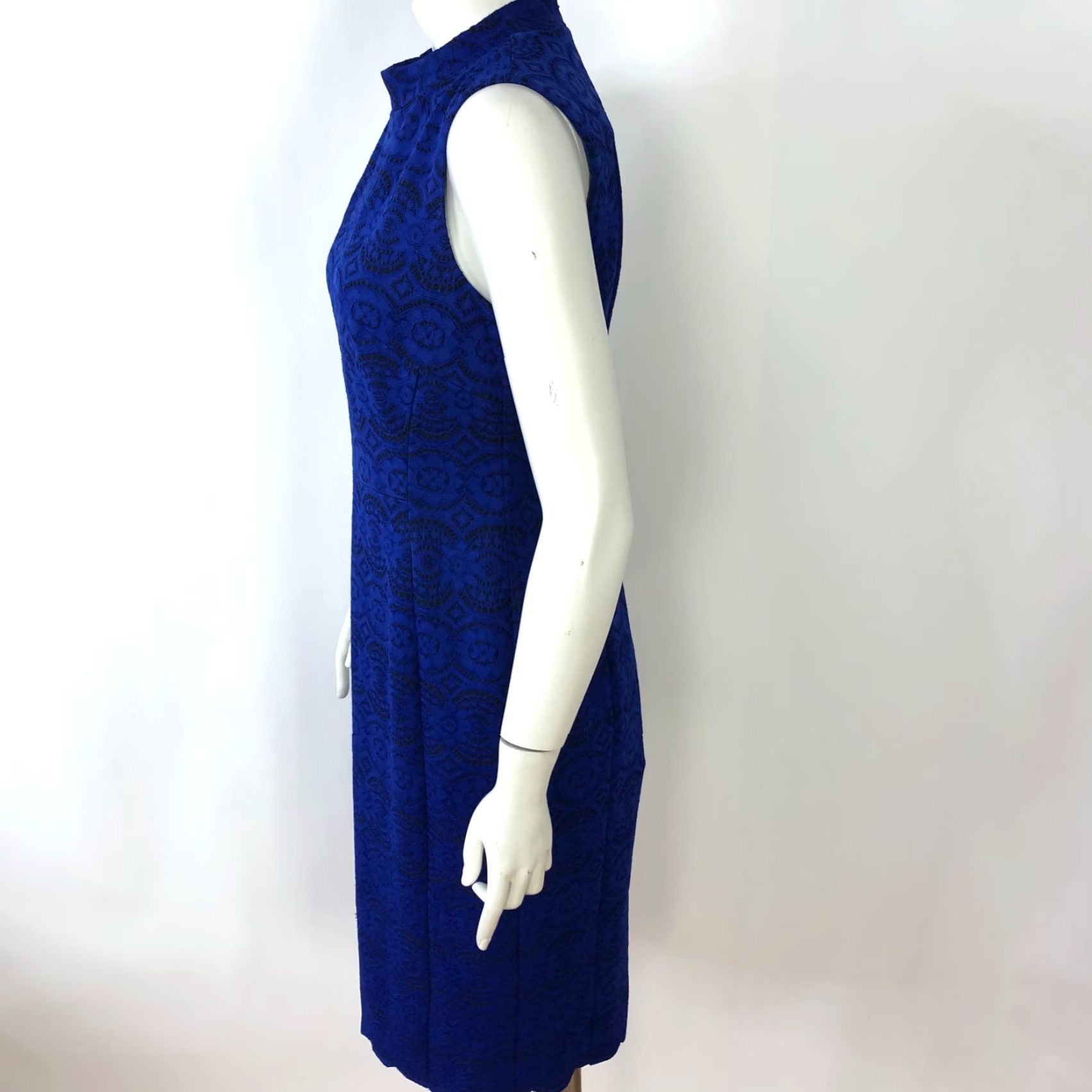 Vince Camuto Vince Camuto Dress Lace Lined Sheath Sleeveless Midi Blue 6 Cross-Body? Size M / US 6-8 / IT 42-44 - 3 Thumbnail