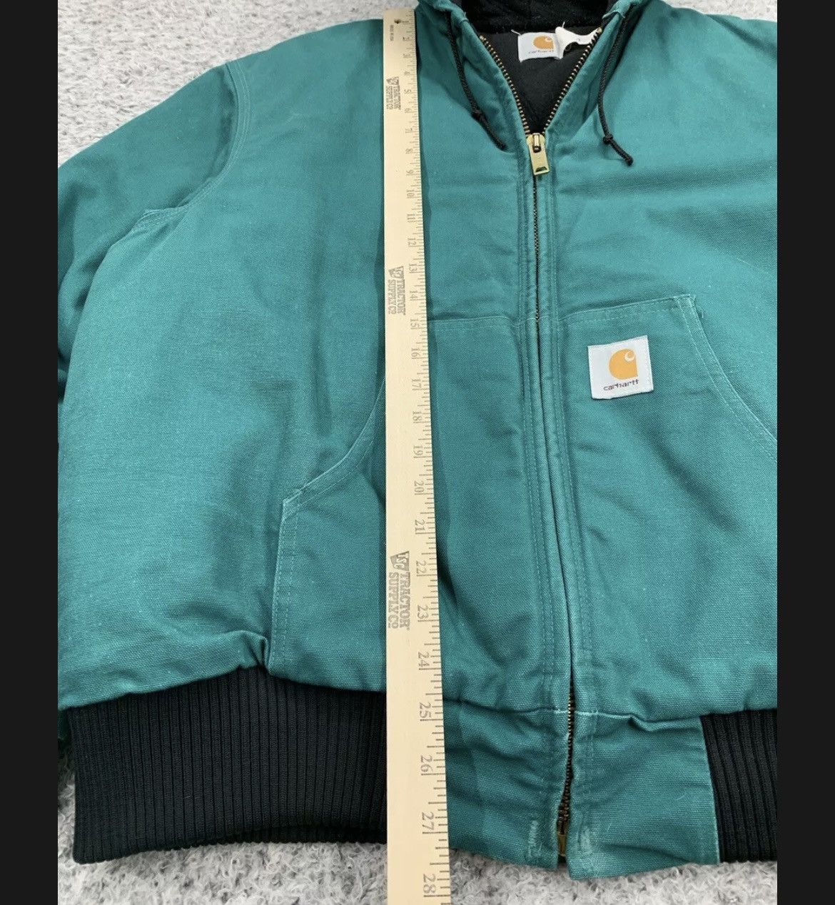 Carhartt VTG Carhartt JQ1032 TEAL XL Hooded Jacket Union Quilt Lined Size US XL / EU 56 / 4 - 6 Thumbnail