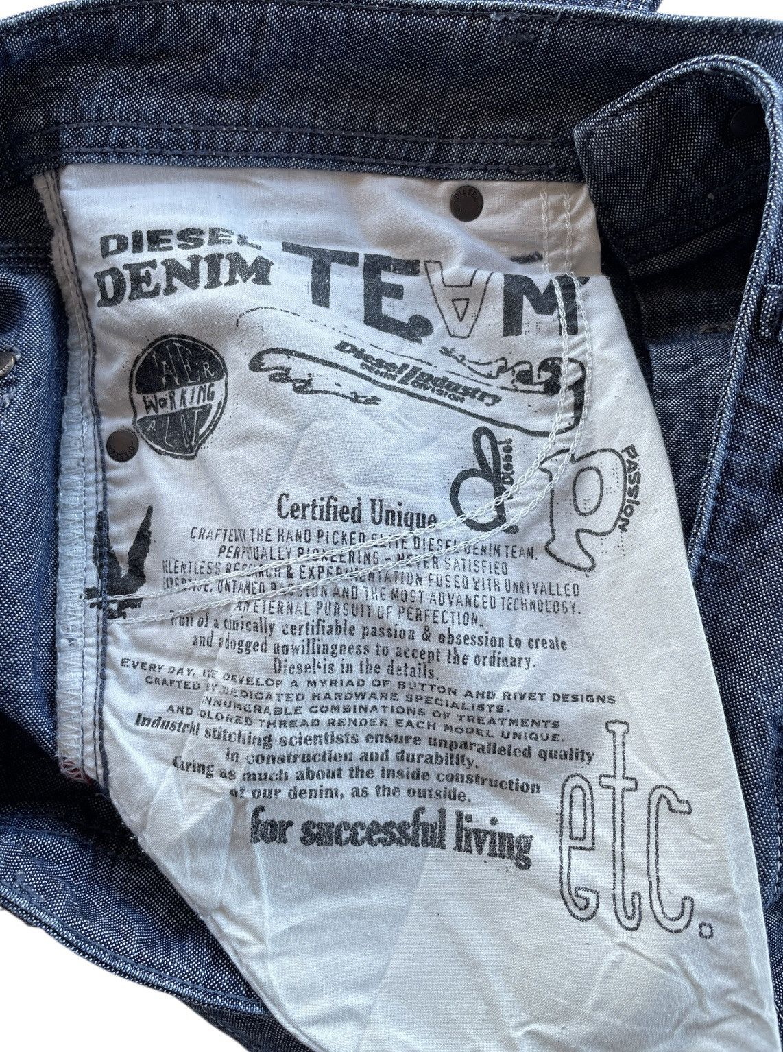 Diesel Diesel Rombee-XT Slim Carrot Jeans (P124) Size US 30 / EU 46 - 11 Thumbnail