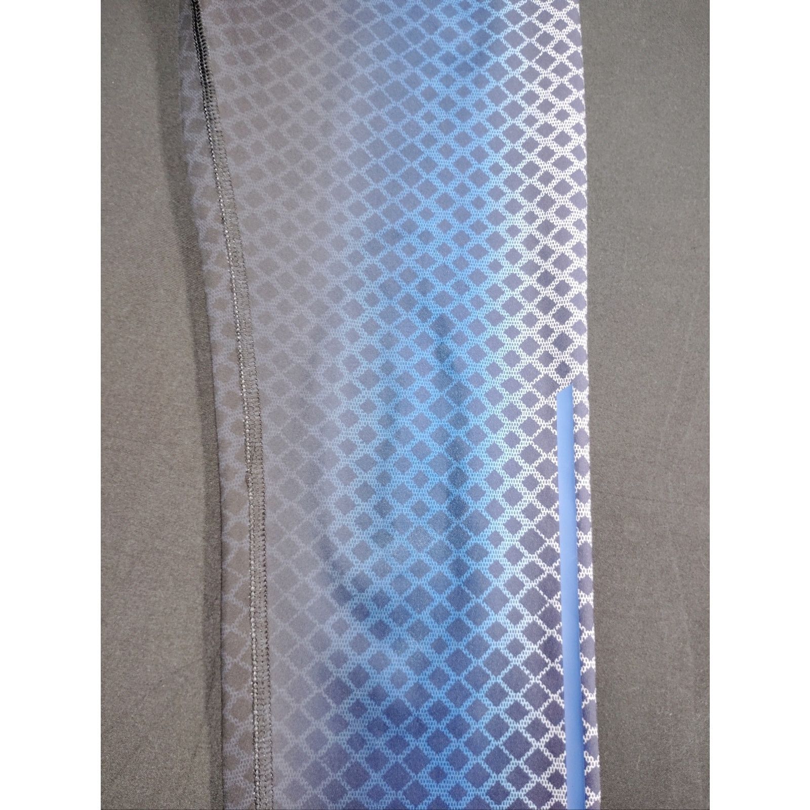 Champion Champion Blue Geometric Print Leggings with Black Waistband Size 24" / US 00 / IT 34 - 2 Thumbnail