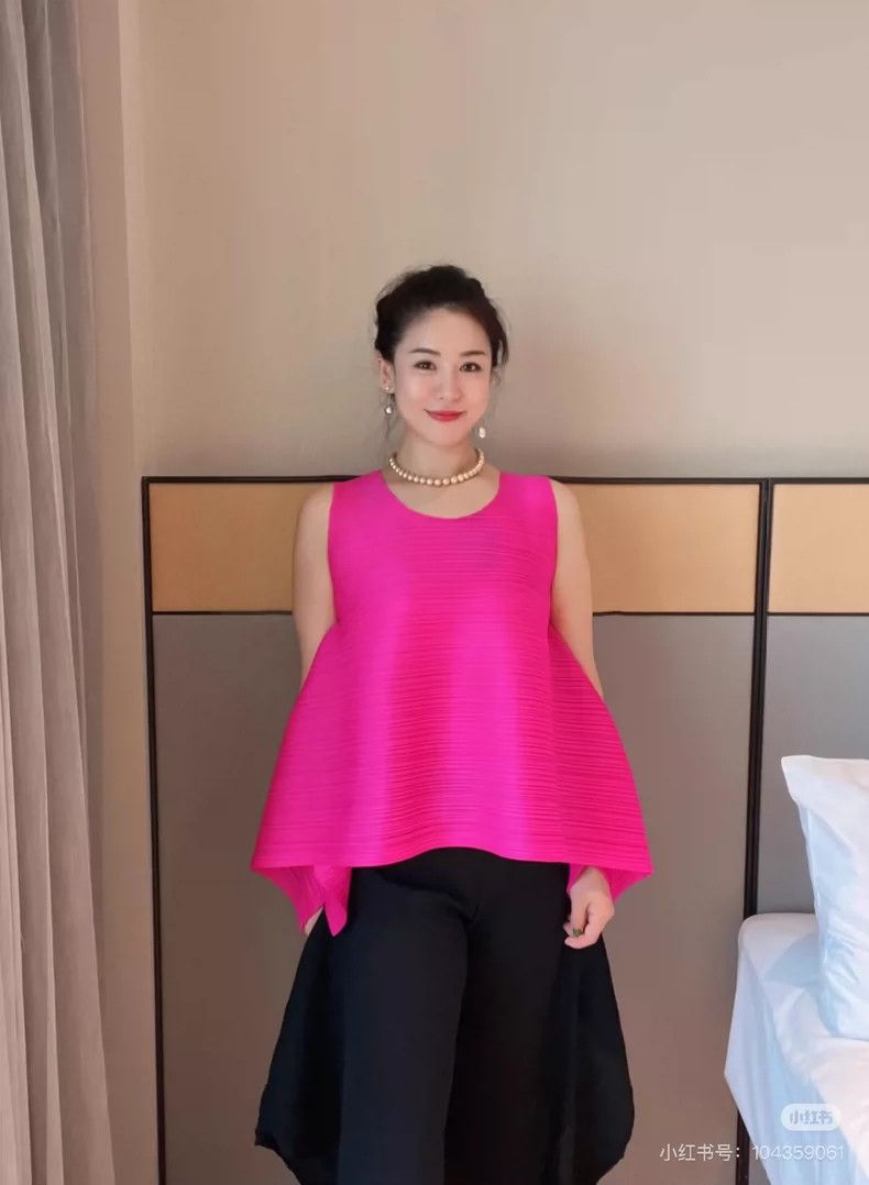 Issey Miyake Issey Miyake size:3 Pink pleated vest Size XS / US 0-2 / IT 36-38 - 9 Thumbnail