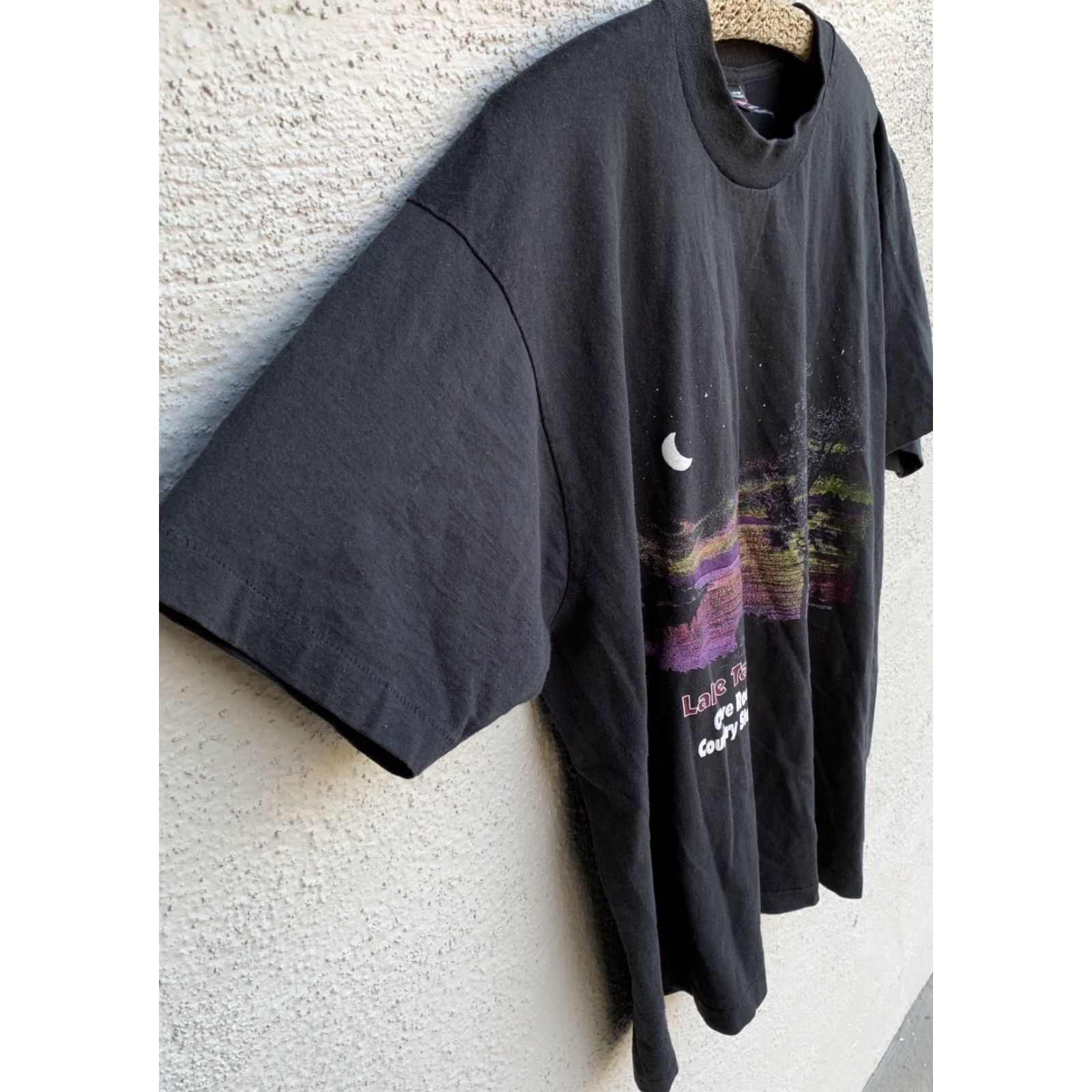 Fruit Of The Loom VINTAGE Fruit of the Loom T-Shirt Graphic Tee 80s XL Black Cotton Blend Short Sleeve Men Nature Animals 1990s Shirt Images See Pics Size US XL / EU 56 / 4 - 3 Thumbnail