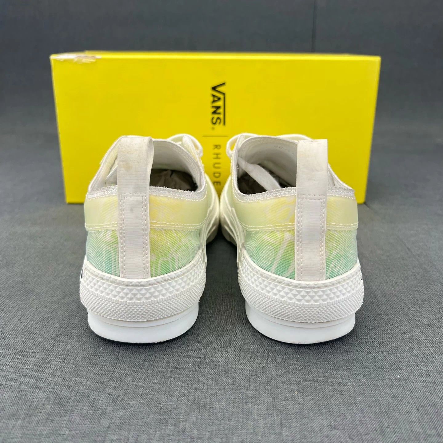 Dior Dior B23 gradient green like new size 37 with box Size US 6 / IT 36 - 4 Thumbnail