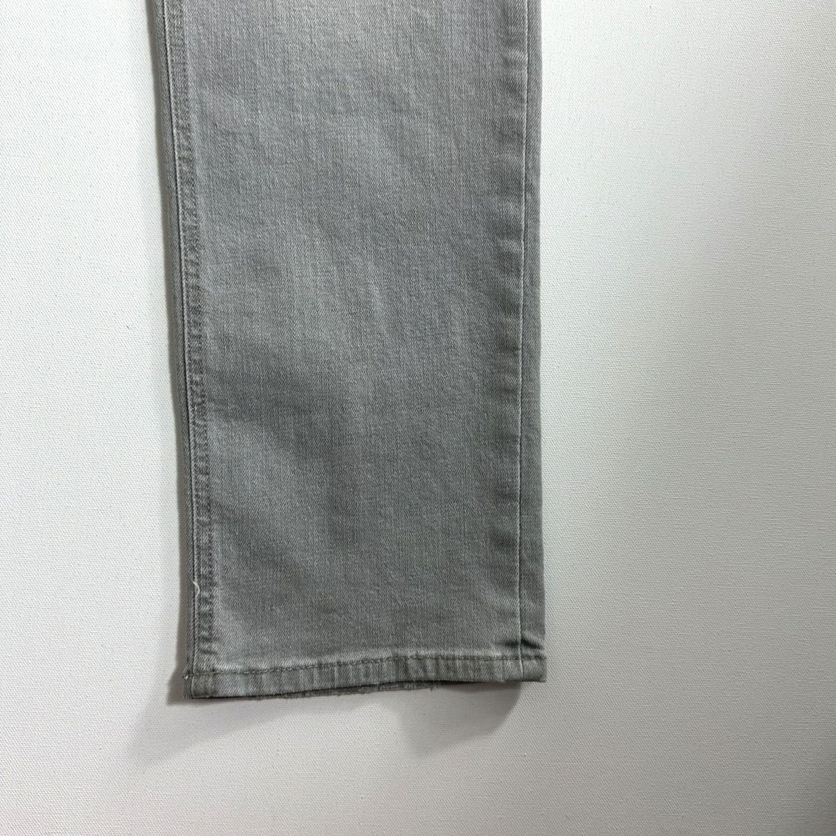 Guess GUESS Jeans Men 38x31 Denim Slim Tapered Zipper Mid Rise Gray | Regular Inseam 31 in Denim Size US 38 / EU 54 - 7 Thumbnail