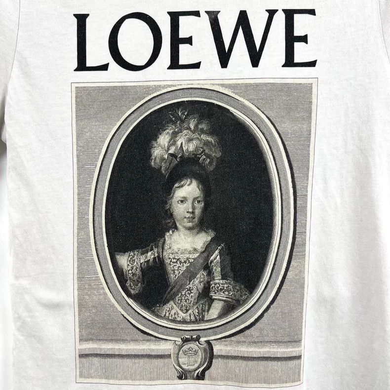 Loewe LOEWE Classic portrait white printed short sleeves Size XS / US 0-2 / IT 36-38 - 6 Thumbnail