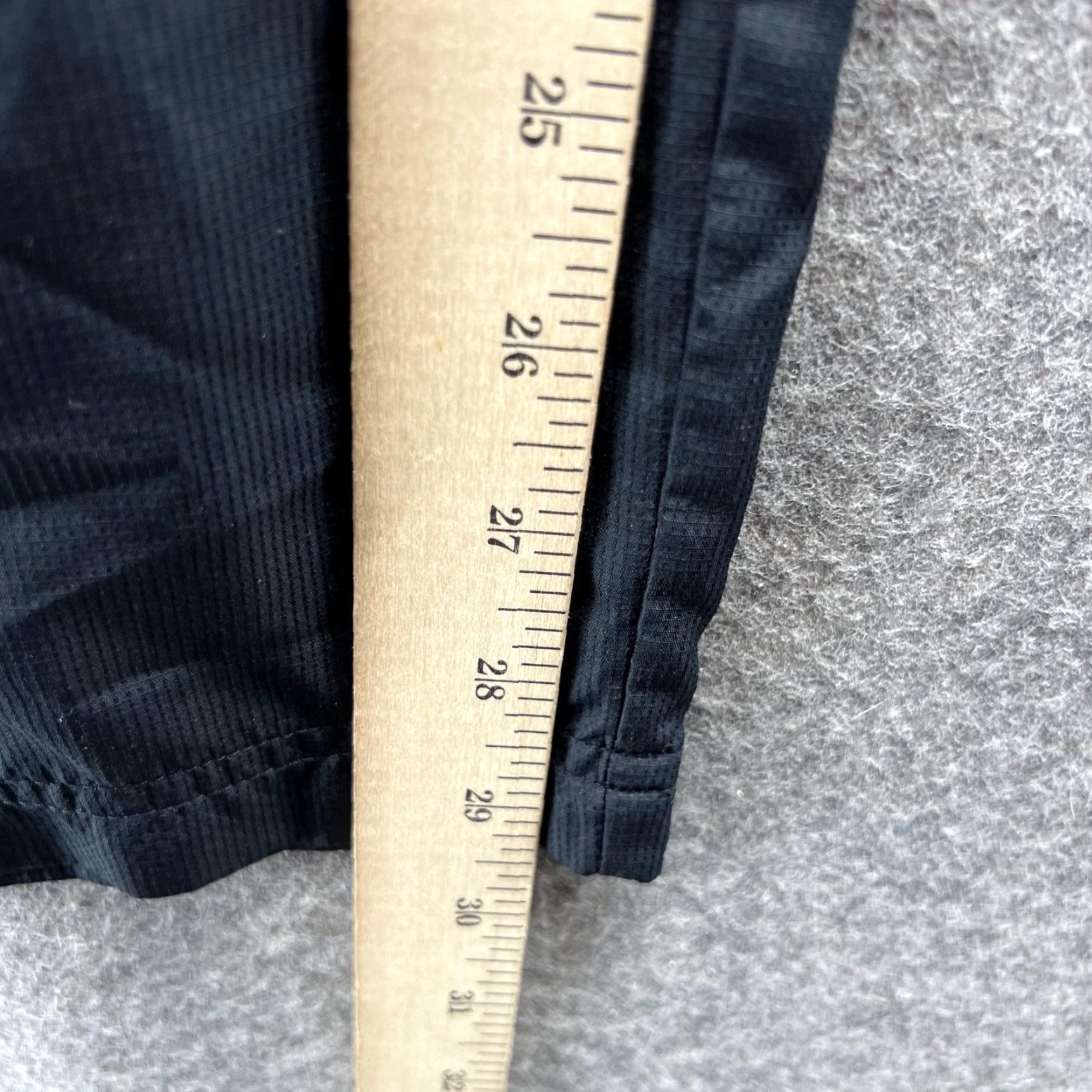 Under Armour Under Armour Sweatpants Men XL Black Athletic Training Loose Tapered Pockets Size US 36 / EU 52 - 7 Thumbnail