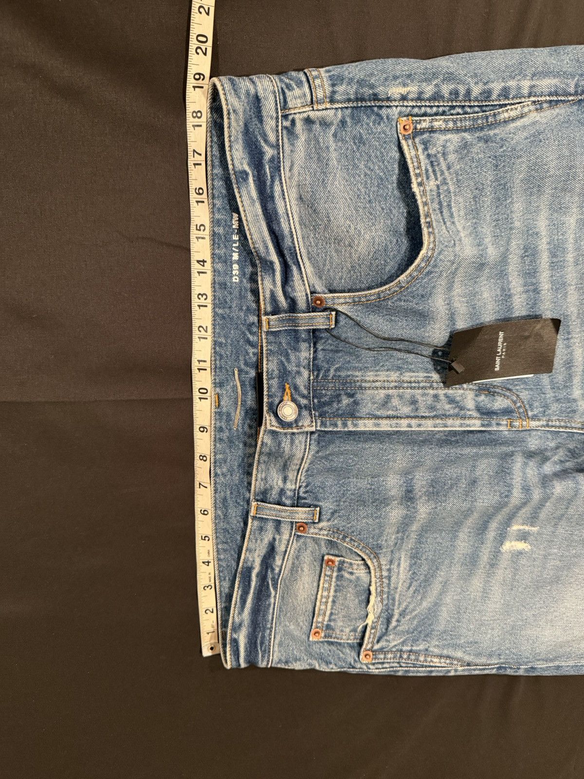 Saint Laurent Paris Saint Laurent men’s oversized baggy jeans. 34/XL. $1050 Size US 34 / EU 50 - 3 Thumbnail