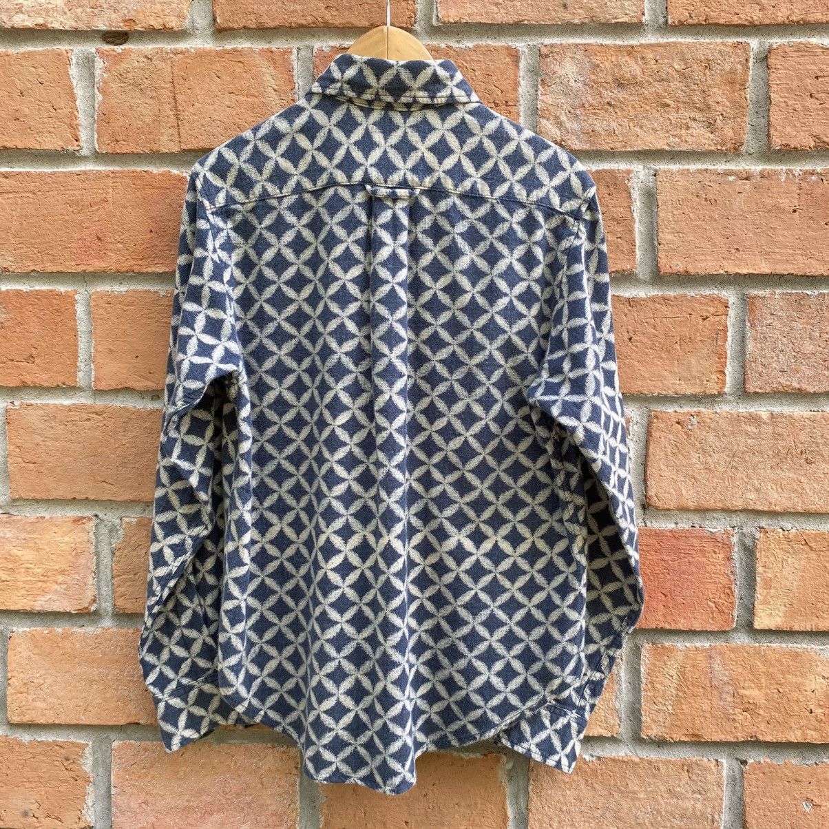 Studio D'Artisan Studio D'artisan Shibori indigo shirt Size US S / EU 44-46 / 1 - 12 Thumbnail