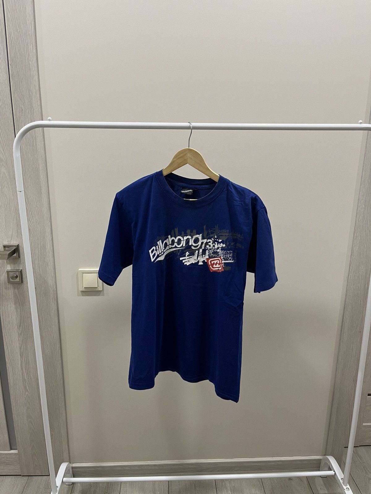 Billabong 90s Bilabong Y2K Surf Australia logo T-shirt Size XL Blue Size US XL / EU 56 / 4 - 1 Thumbnail