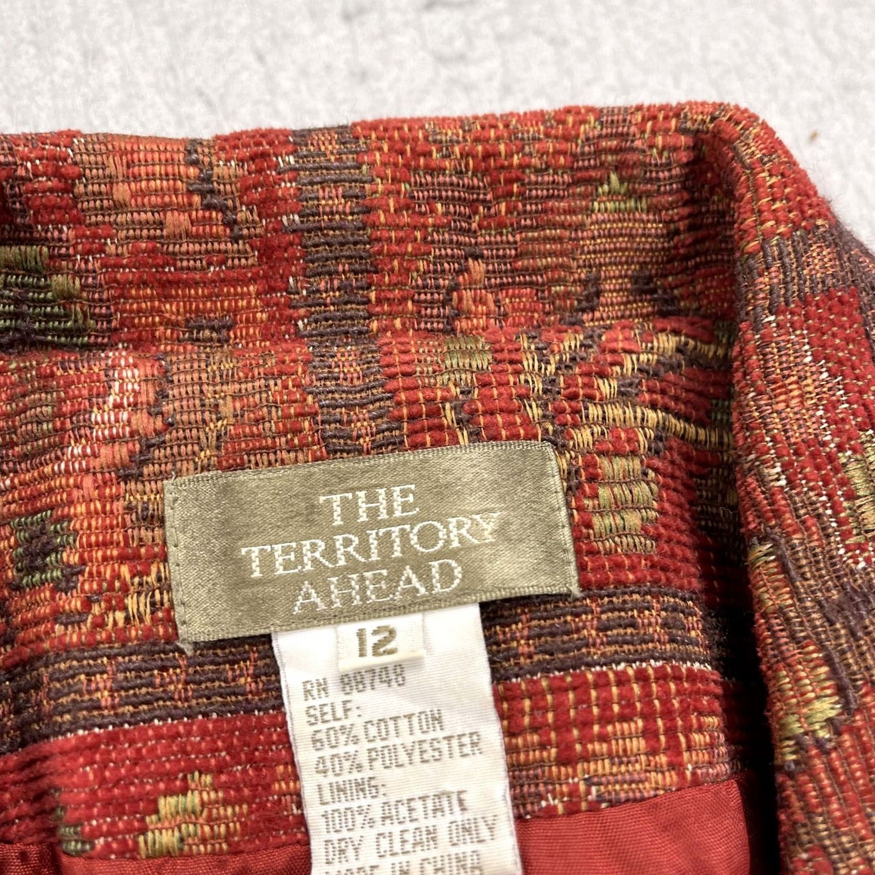 The Territory Ahead The Territory Ahead Vest Womens 12 Red Tapestry Floral Zip Lined Boho Classic Size XL / US 12-14 / IT 48-50 - 4 Thumbnail