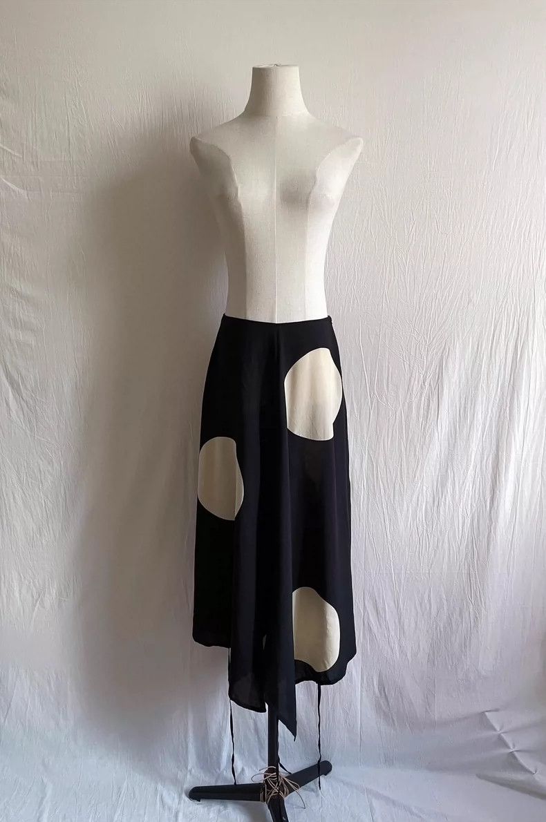 Yohji Yamamoto Yohji Yamamoto size 1 Half skirt Size 24" / US 00 / IT 34 - 1 Thumbnail