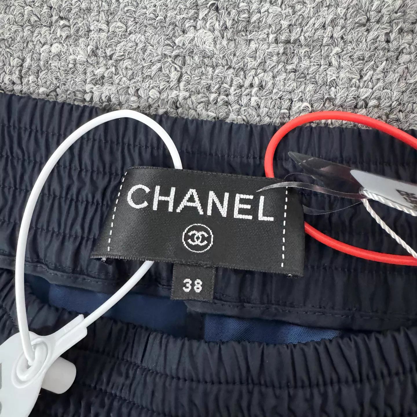 Chanel Chanel CC blue slim casual pants 38 99new Size 27" / US 4 / IT 40 - 6 Thumbnail