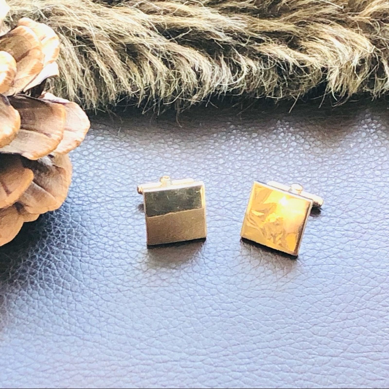 Vintage Vintage men’s gold plated square tilted design cuff links Size ONE SIZE - 1 Thumbnail