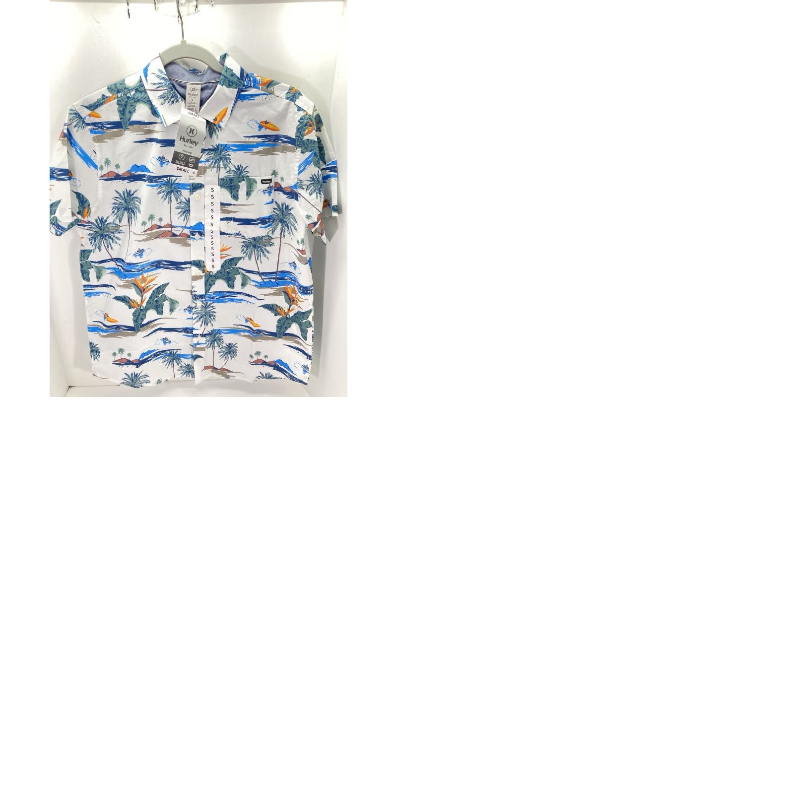 Hurley Hurley Patio Cabana Shirt Men Sz Small AOP Floral Button Short Sleeve Casual NWT Size US S / EU 44-46 / 1 - 9 Thumbnail