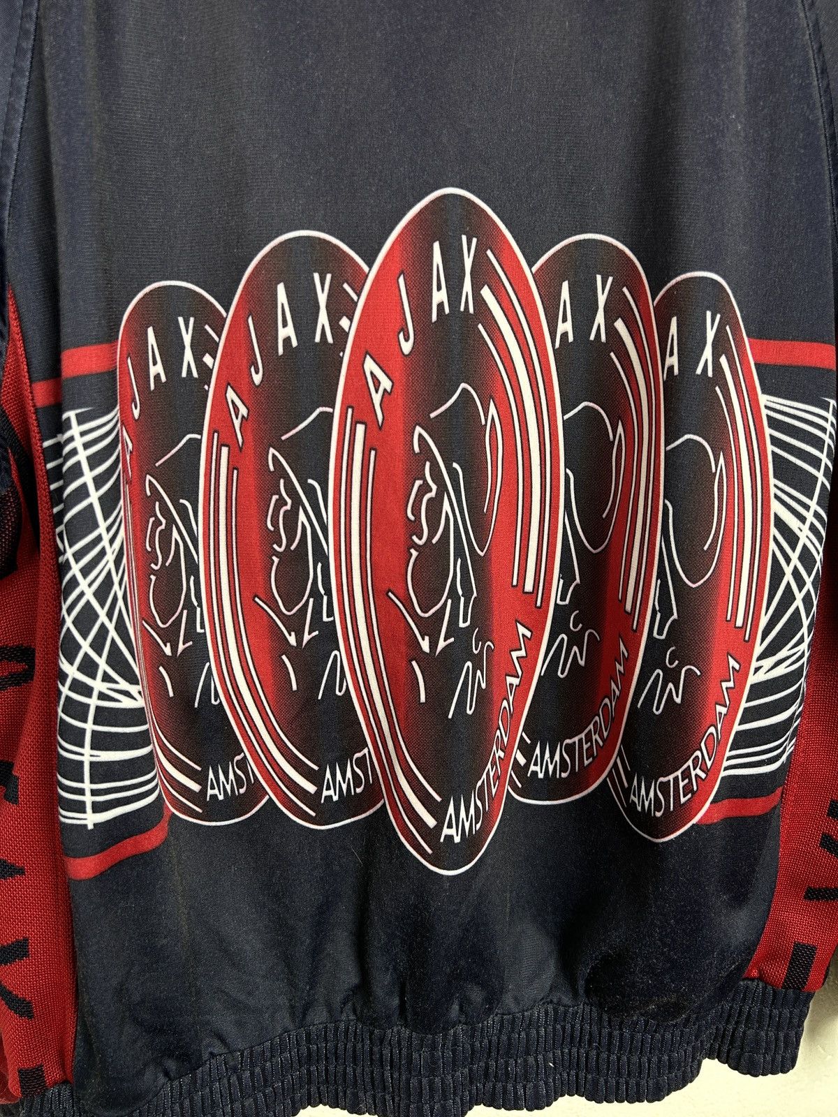 Umbro 90s Vintage Umbro Ajax FC 1997/98 Away Tracksuit Jacket Size US S / EU 44-46 / 1 - 9 Thumbnail