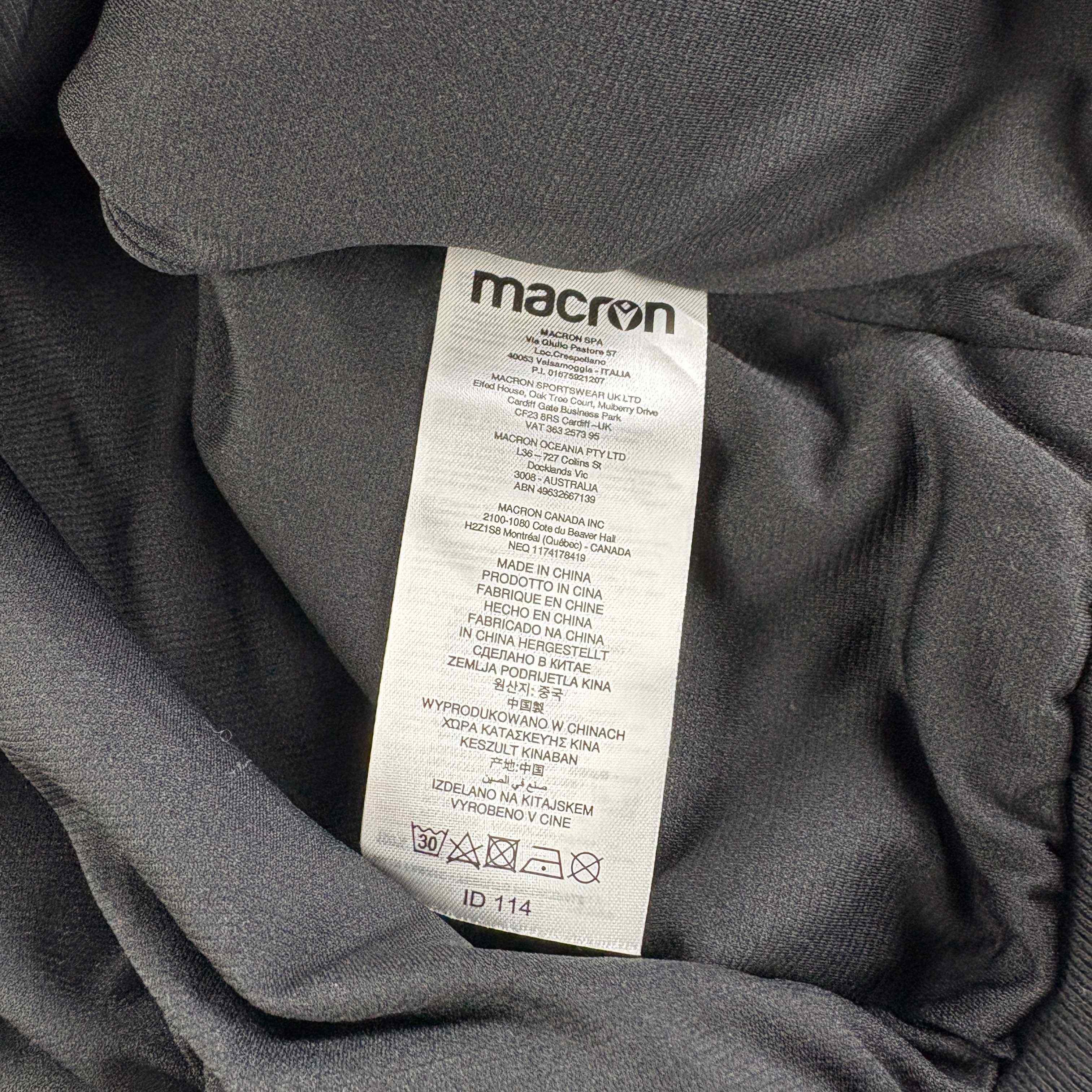 Macron Club Brugge 2022-23 Macron football track top size M Size US M / EU 48-50 / 2 - 6 Thumbnail