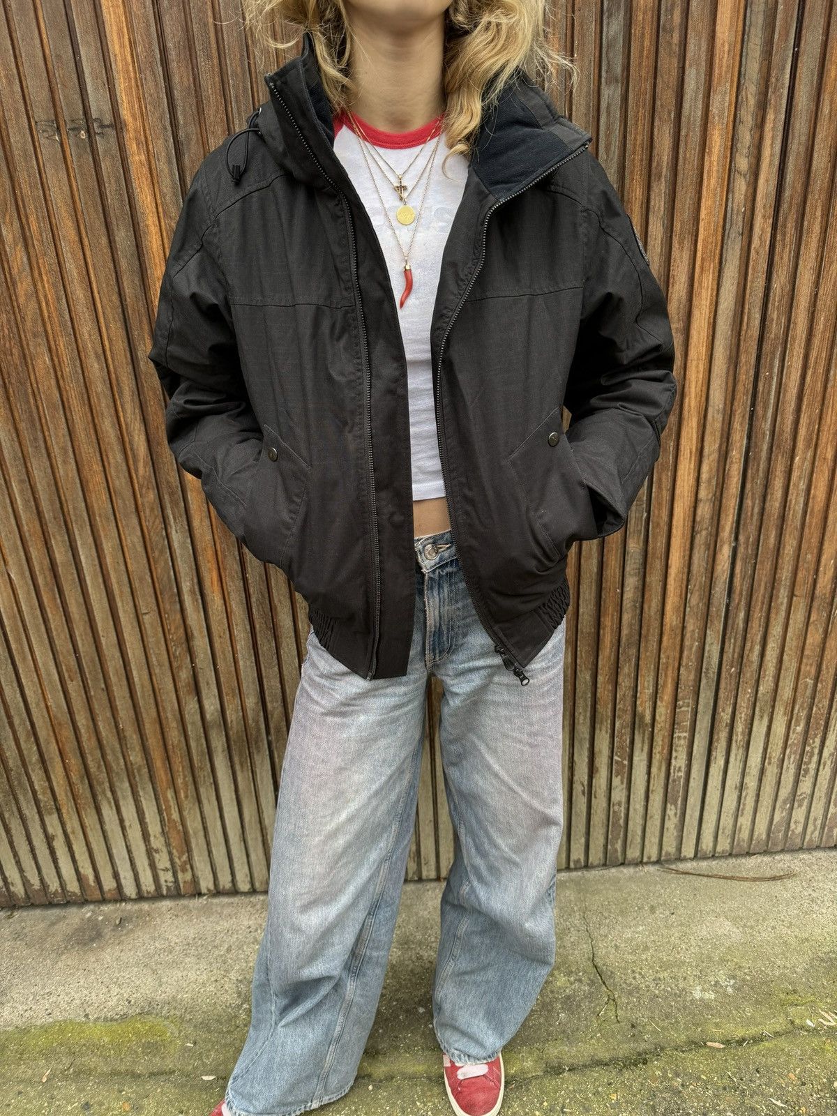 Canada Goose Brands canada goose size medium all black jacket Size US M / EU 48-50 / 2 - 4 Thumbnail