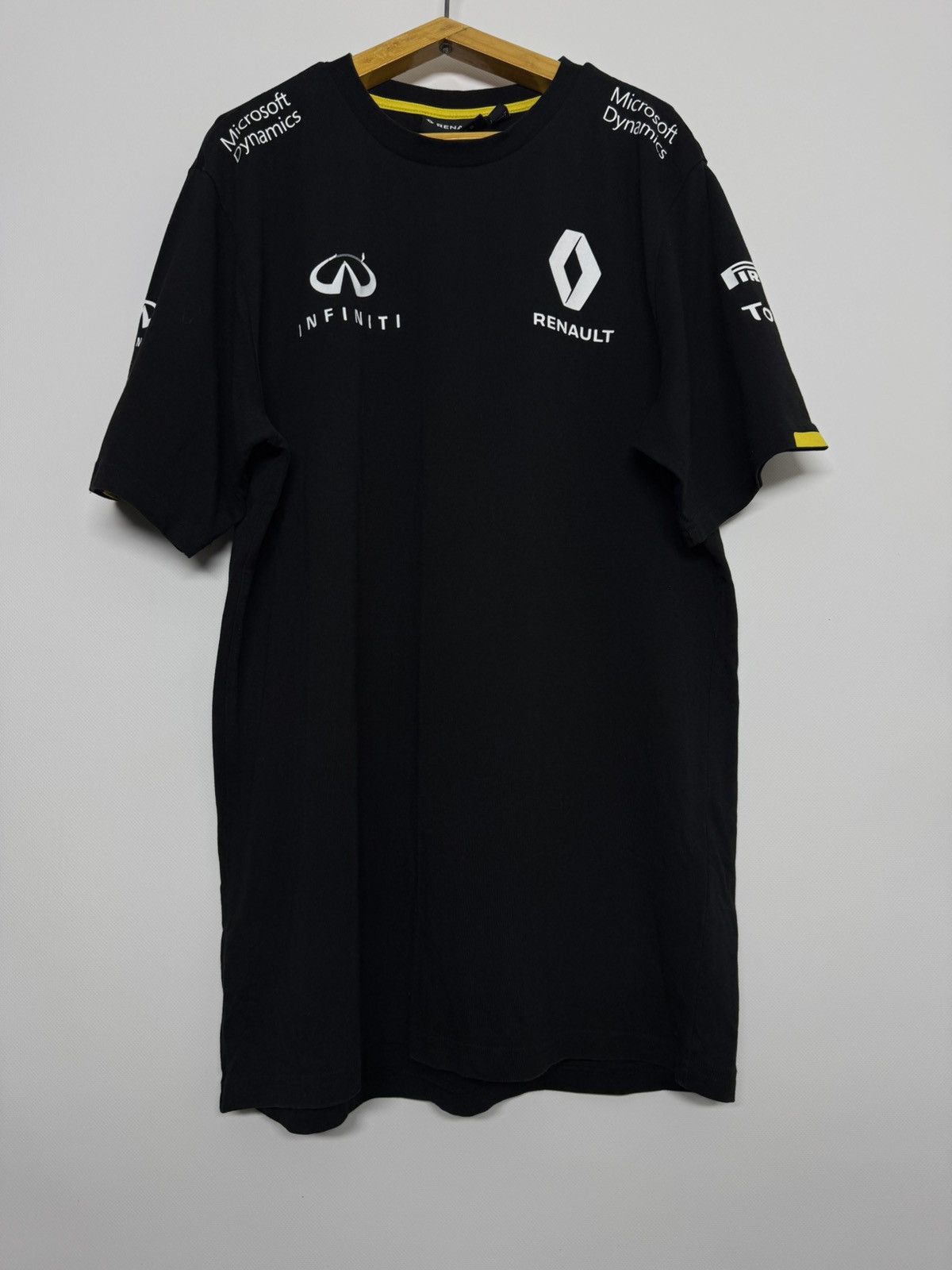 Vintage Infiniti Renault Racing Team Formula One Polo Shirt Jersey Size US L / EU 52-54 / 3 - 11 Thumbnail