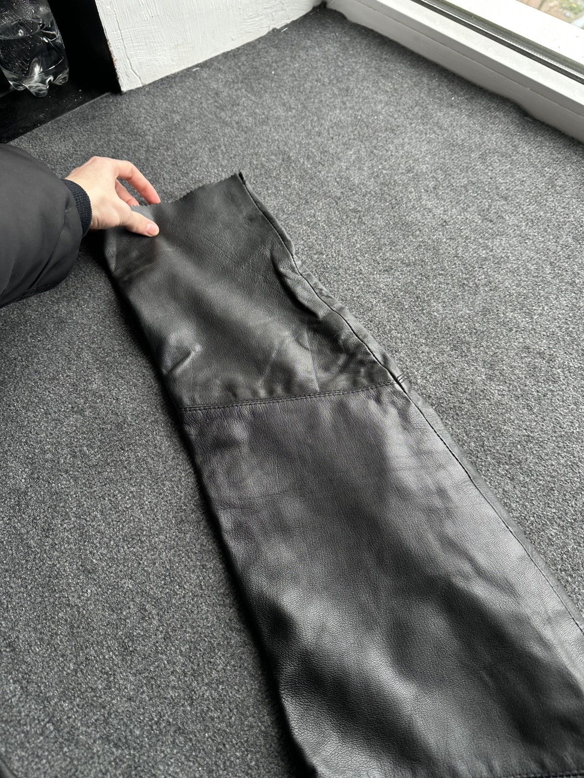 Apollo APOLLO 🚨SWISS DESIGN leather pants motorcycles LUXURY Y2K Size 27" / US 4 / IT 40 - 16 Thumbnail