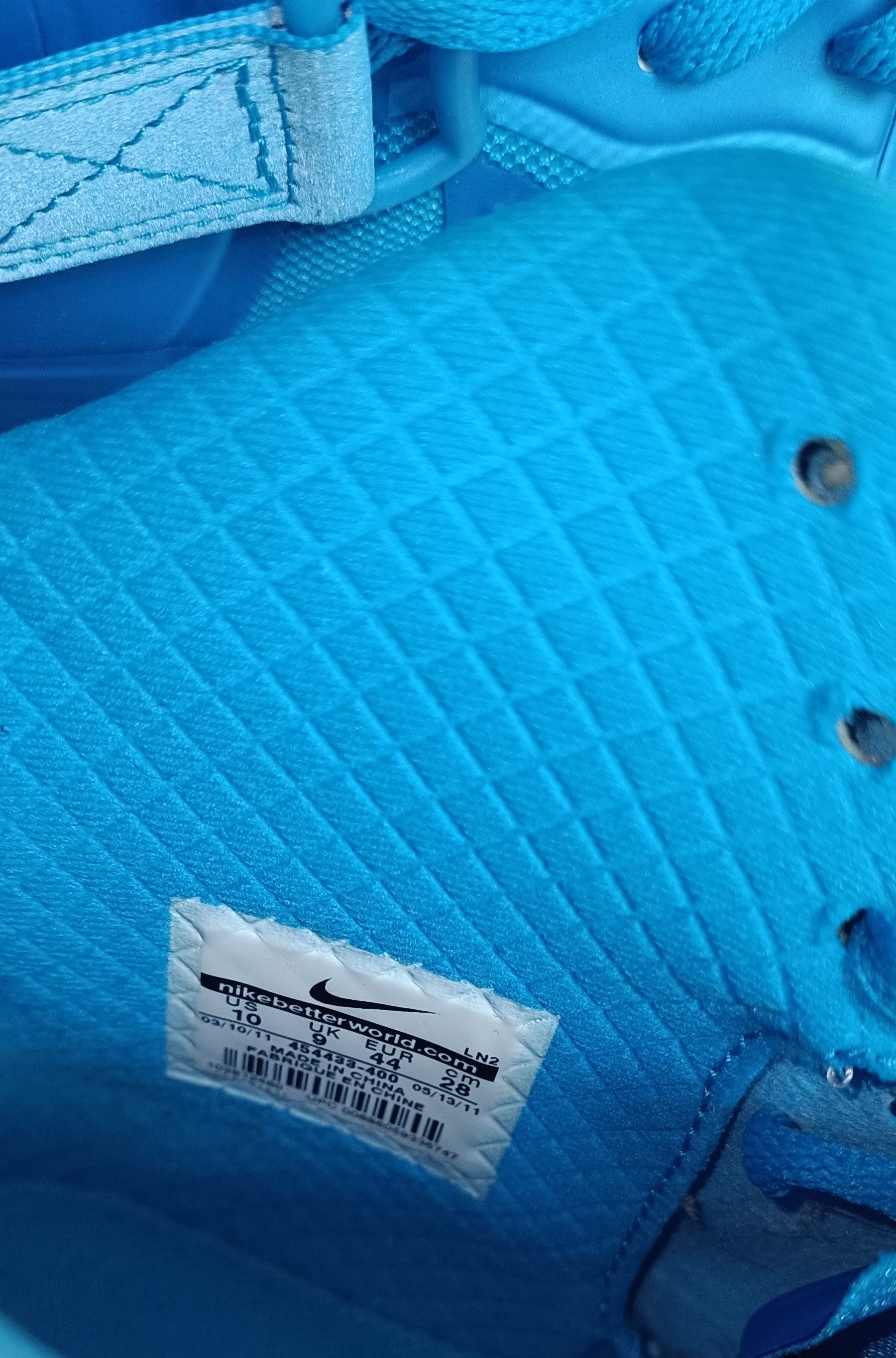 Nike NIKE AIR FORCE 1 HI HYPERFUSE PRM 'BLUE GLOW' DS (2011) Size US 10 / EU 43 - 12 Thumbnail