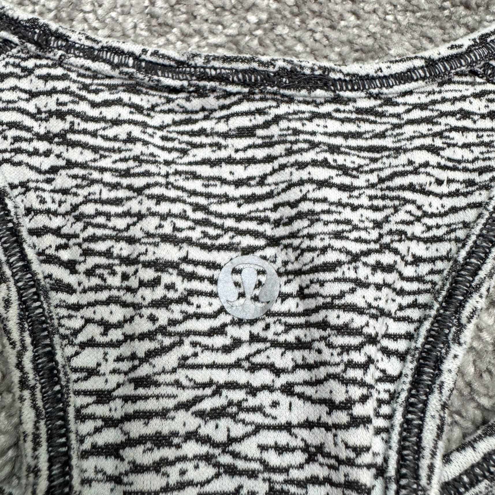 Lululemon Lululemon Wild Tank Shirt Women 6 Gray Racerback Halter Draped Activewear Gym Yoga Ladies Size 6 Gray Athletic Womens Size M / US 6-8 / IT 42-44 - 6 Thumbnail