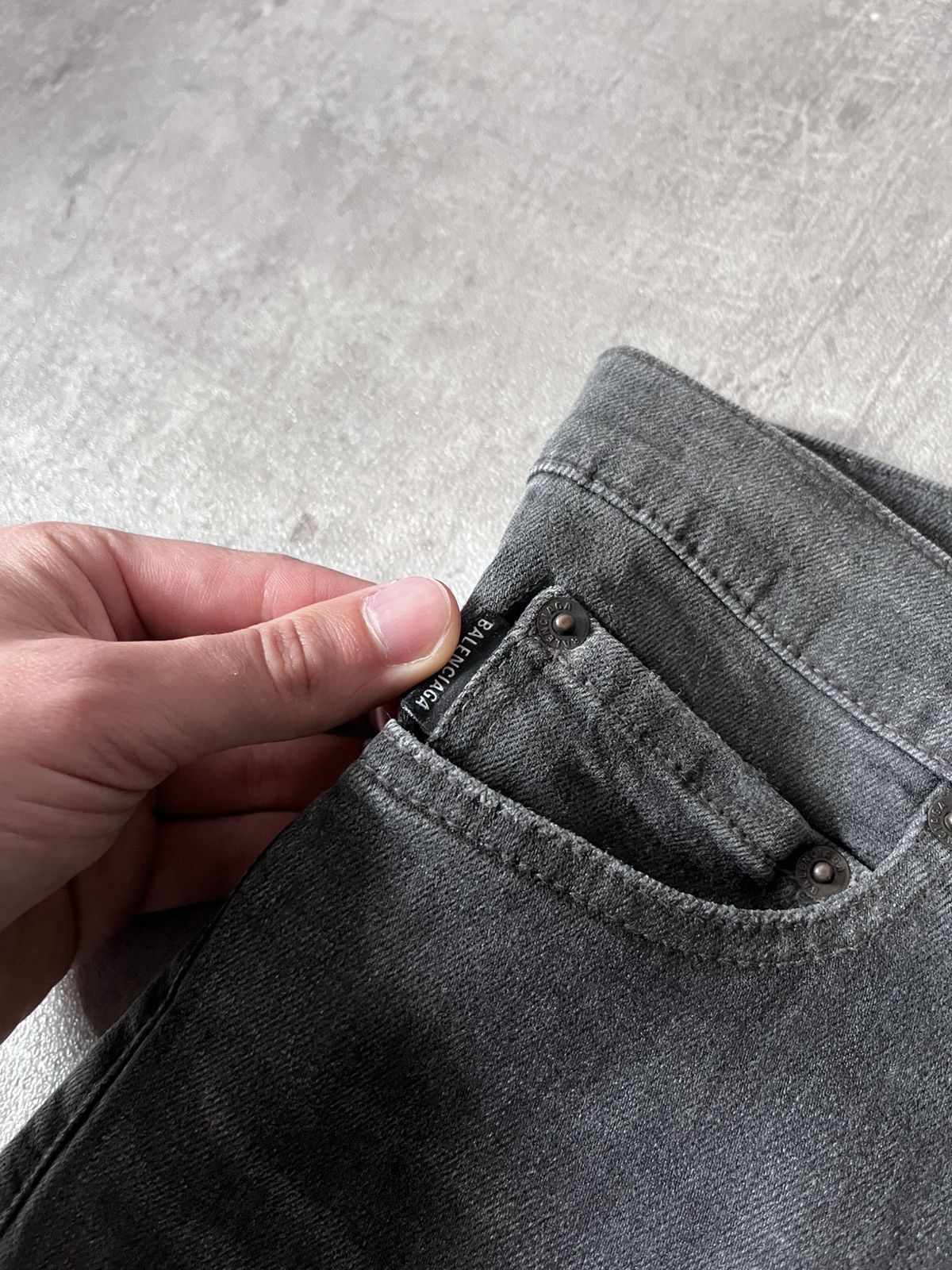 Balenciaga Balenciaga 2018 Skinny Jeans grey New with tag Size US 30 / EU 46 - 9 Thumbnail