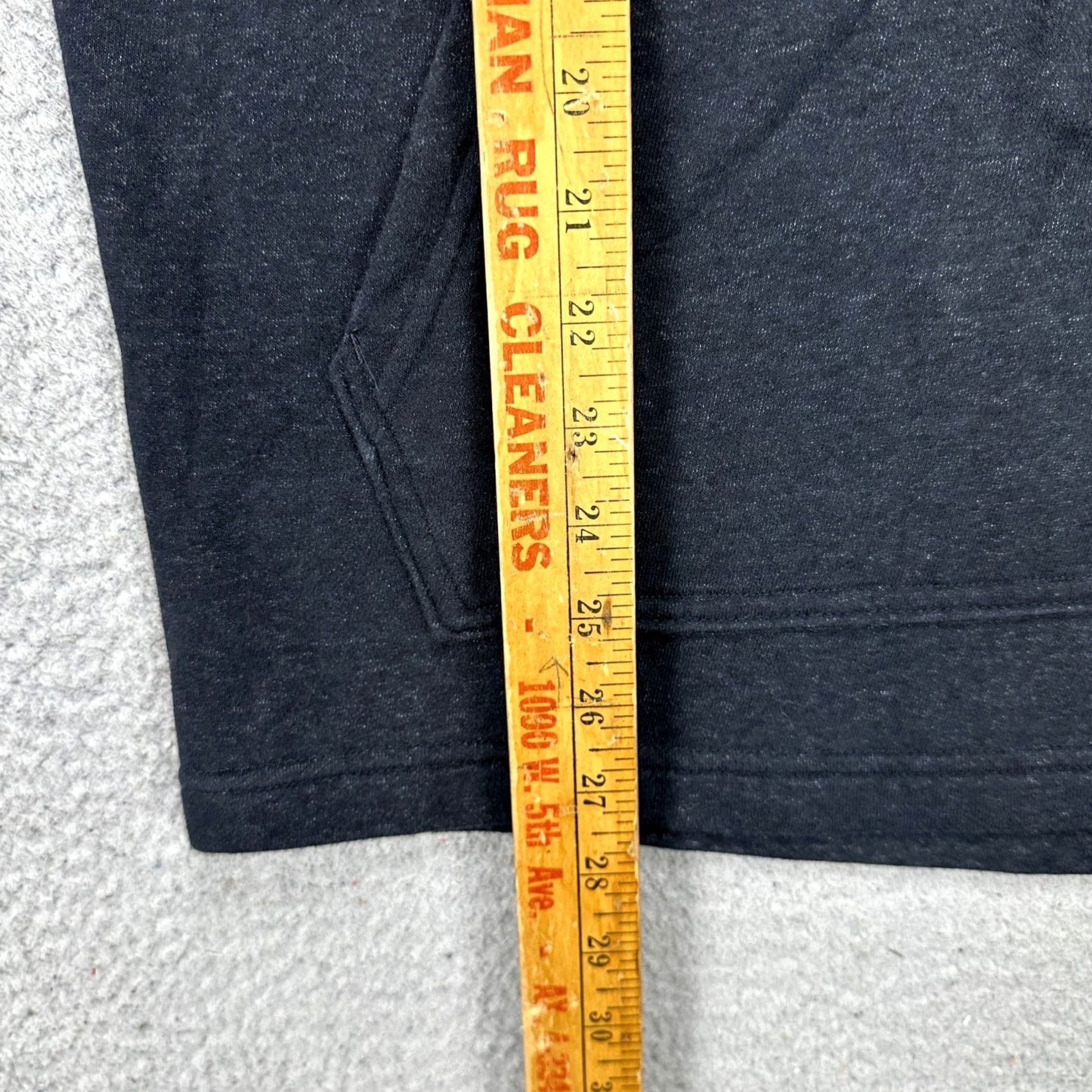 Under Armour Under Armour Hoodie Sweatshirt Mens Medium Black Colorblock Drawstring Pullover Size US M / EU 48-50 / 2 - 7 Thumbnail