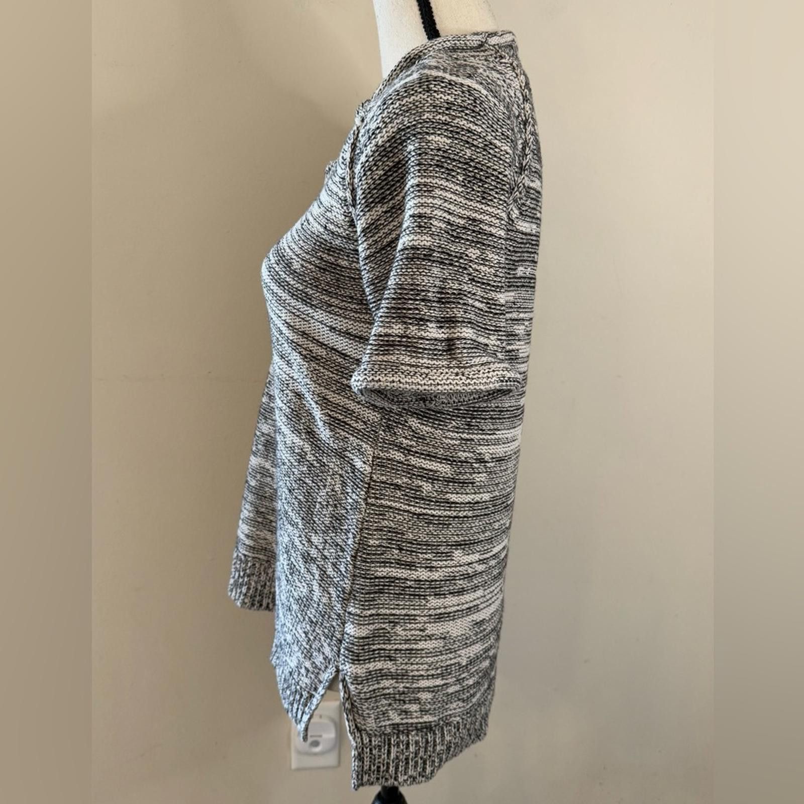 Other Cabi chunky knit sweater heathered black cream SZ SM Size S / US 4 / IT 40 - 3 Thumbnail