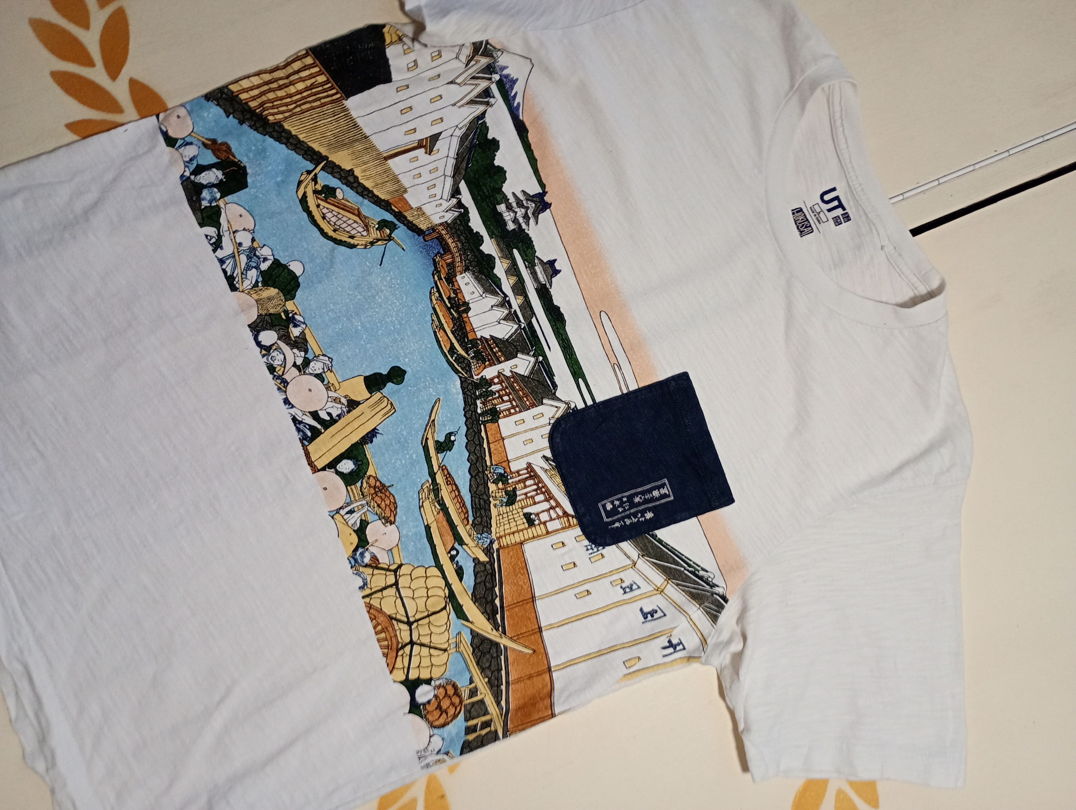Uniqlo Uniqlo Hokusai Blue T-Shirt Size US L / EU 52-54 / 3 - 5 Thumbnail