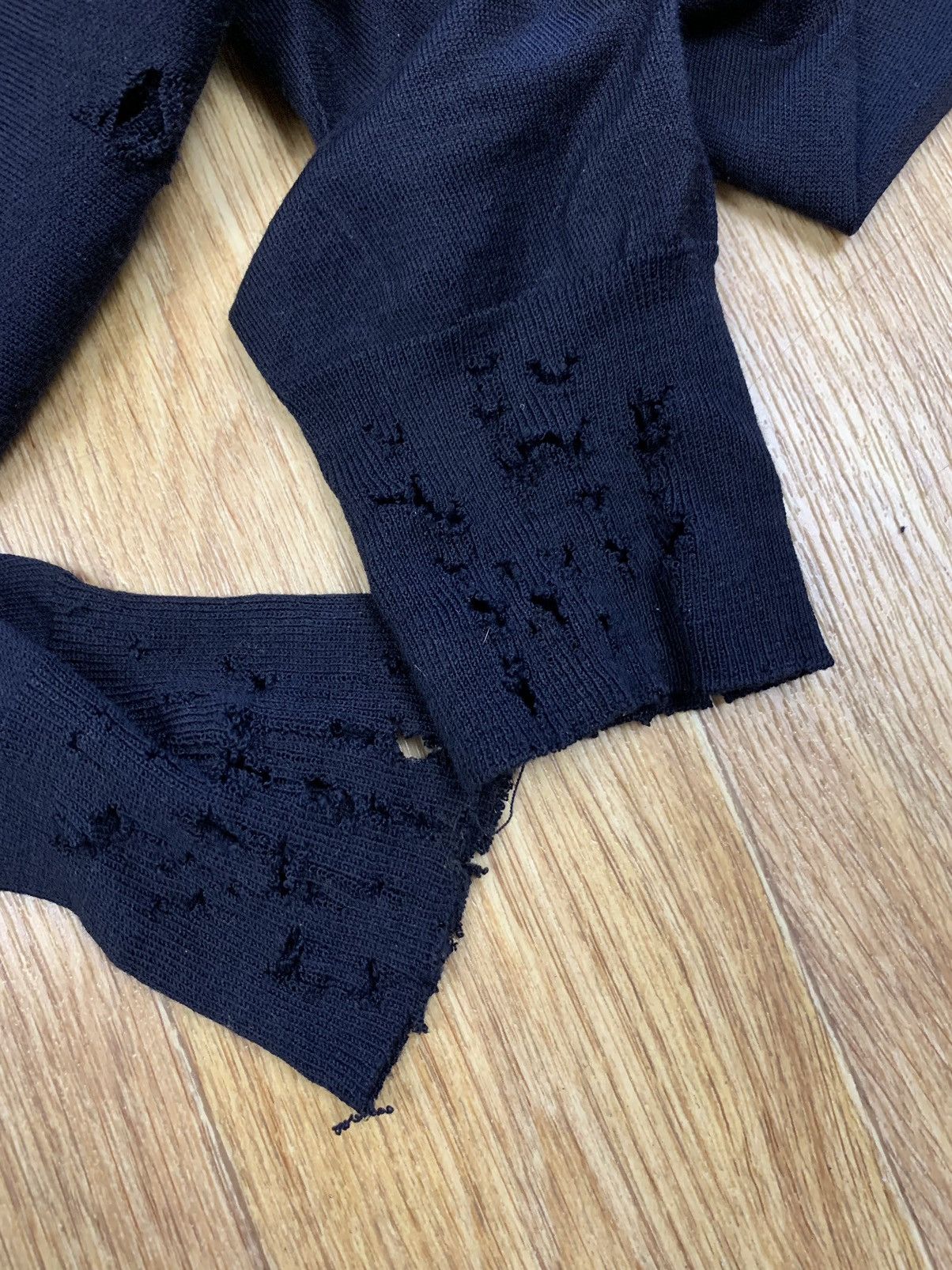 Celine Celine Distressed Dark Blue Custom Sweater Size US M / EU 48-50 / 2 - 9 Thumbnail
