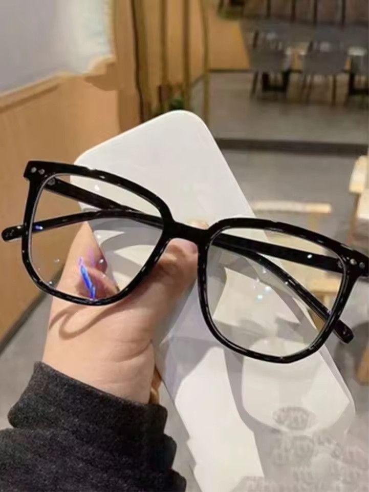 UNIVERSAL PRODUCTS. 3 pairs of universal fashion glasses, square-framed glasses Size ONE SIZE - 6 Thumbnail