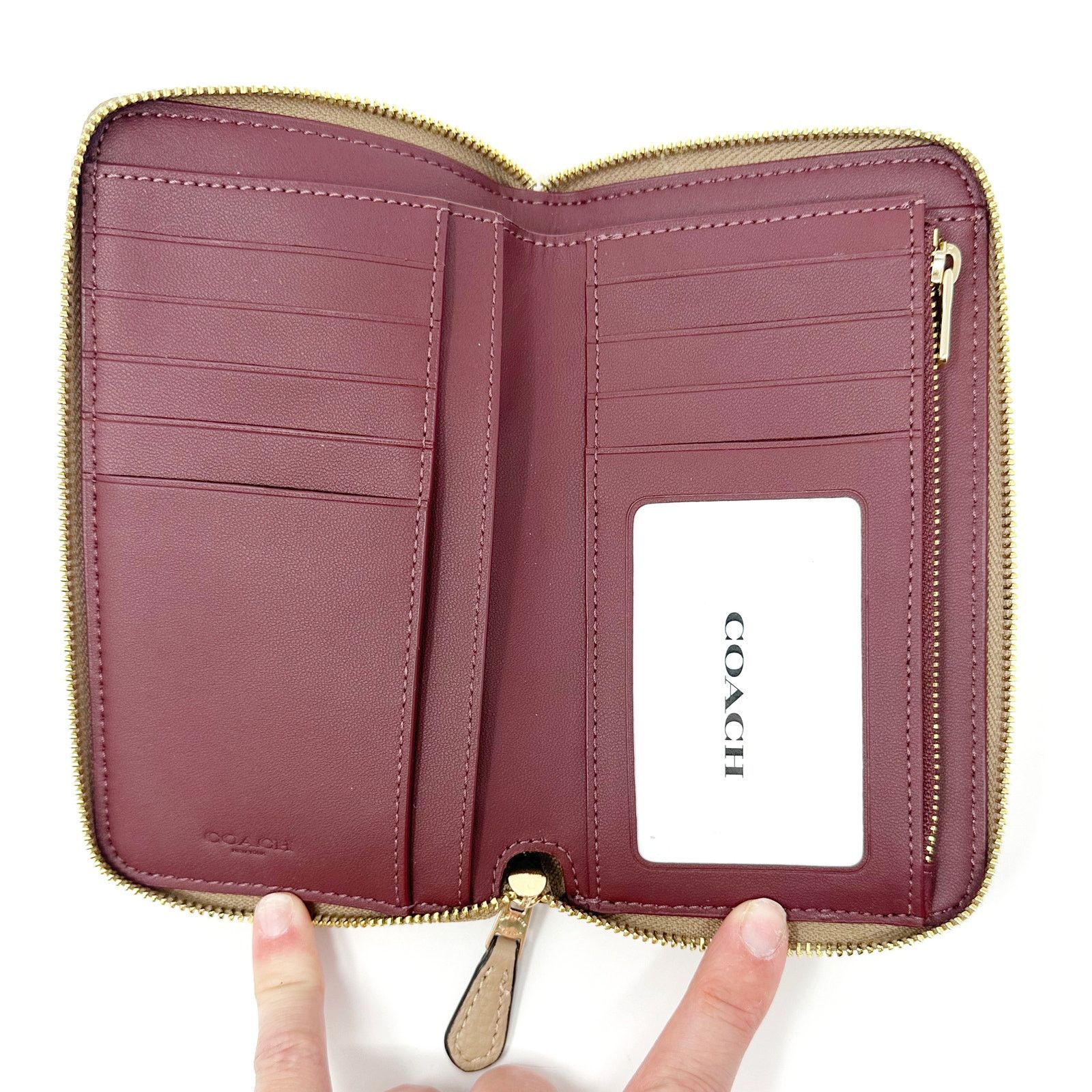 Coach Coach Medium Id Zip Wallet in Taupe Leather C4124 New Size ONE SIZE - 4 Thumbnail