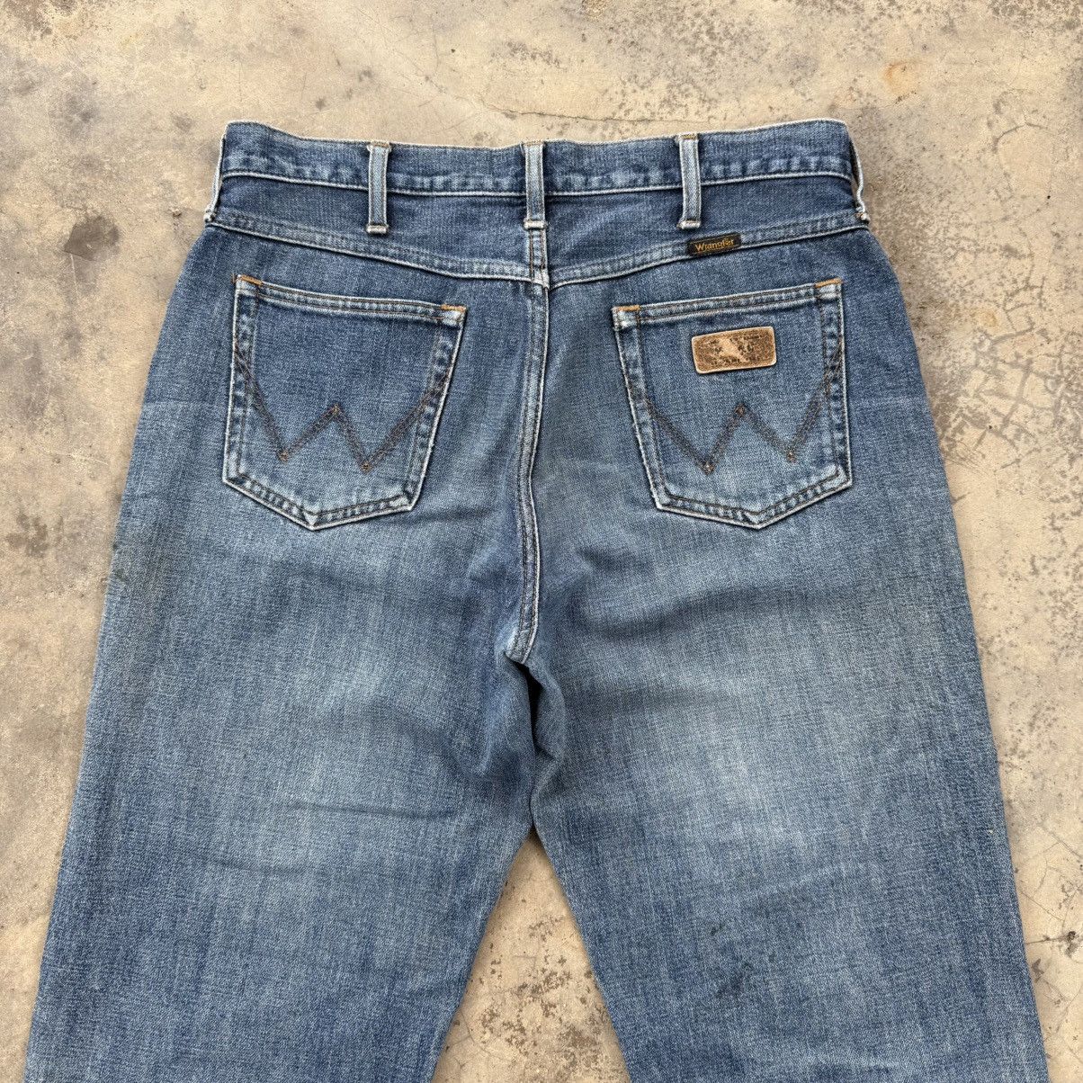 Wrangler VINTAGE WRANGLER FADED JEANS DENIM PANTS Size US 33 - 8 Thumbnail