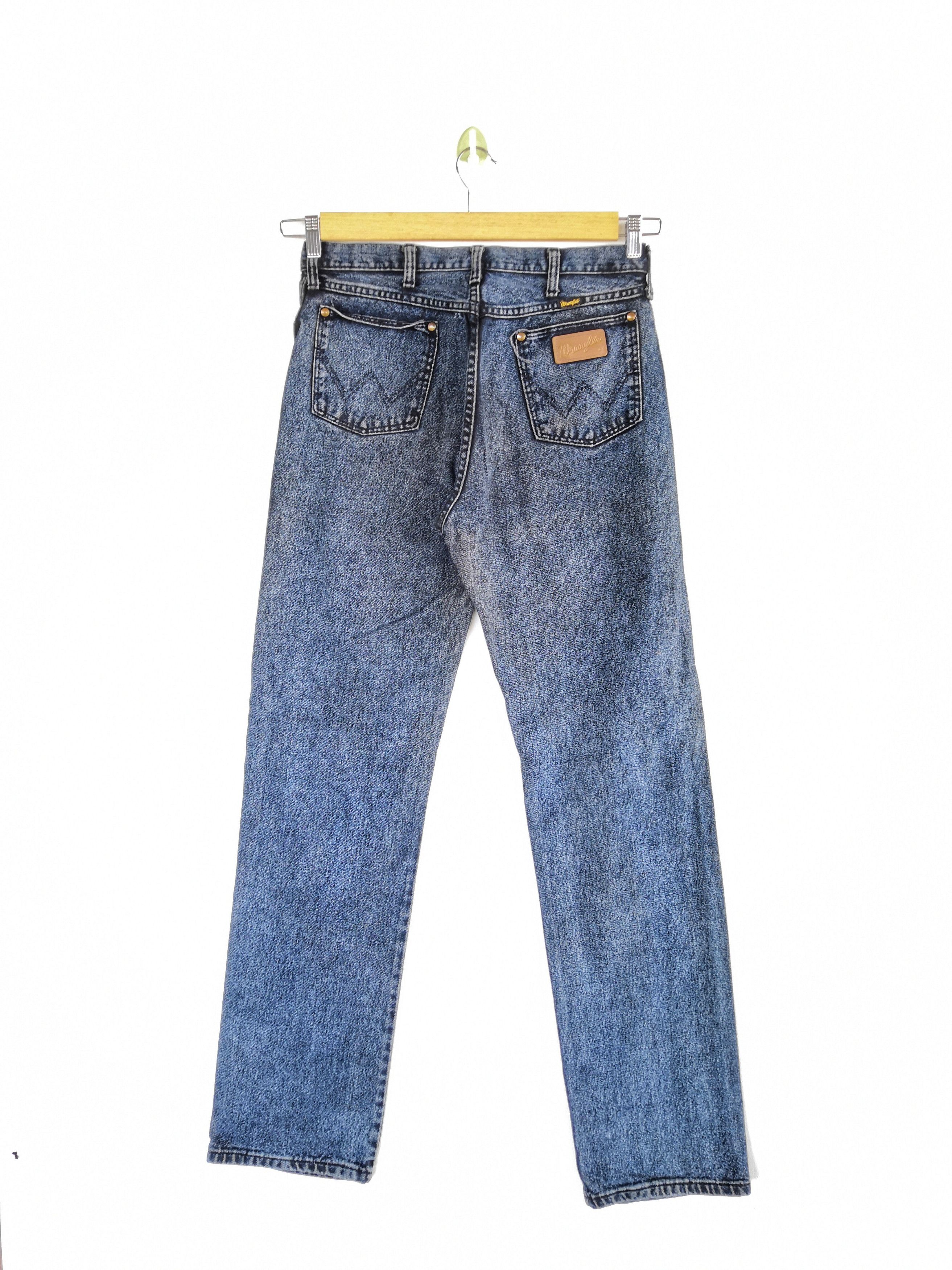 Wrangler Vintage 90s Wrangler Faded Denim Stone Wash Jeans Size US 32 / EU 48 - 2 Thumbnail