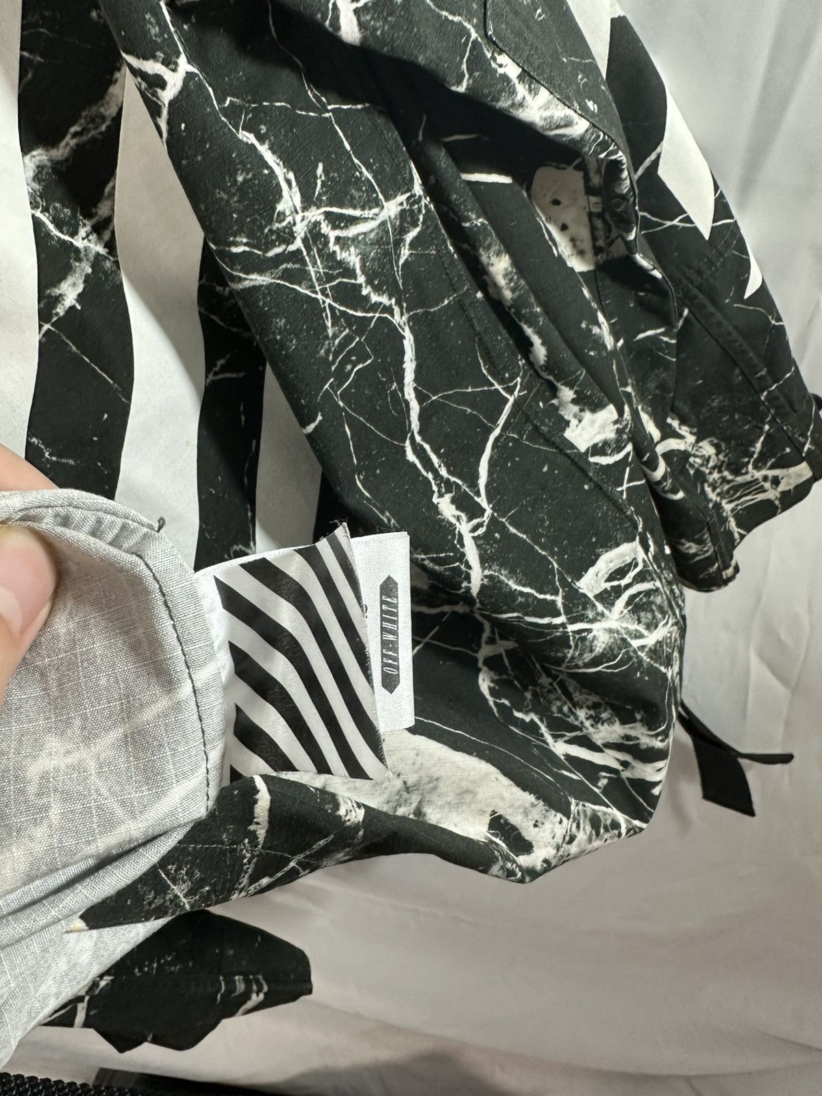 Off-White OFF WHITE CAMO LIGHT JACKET Size US XS / EU 42 / 0 - 12 Thumbnail