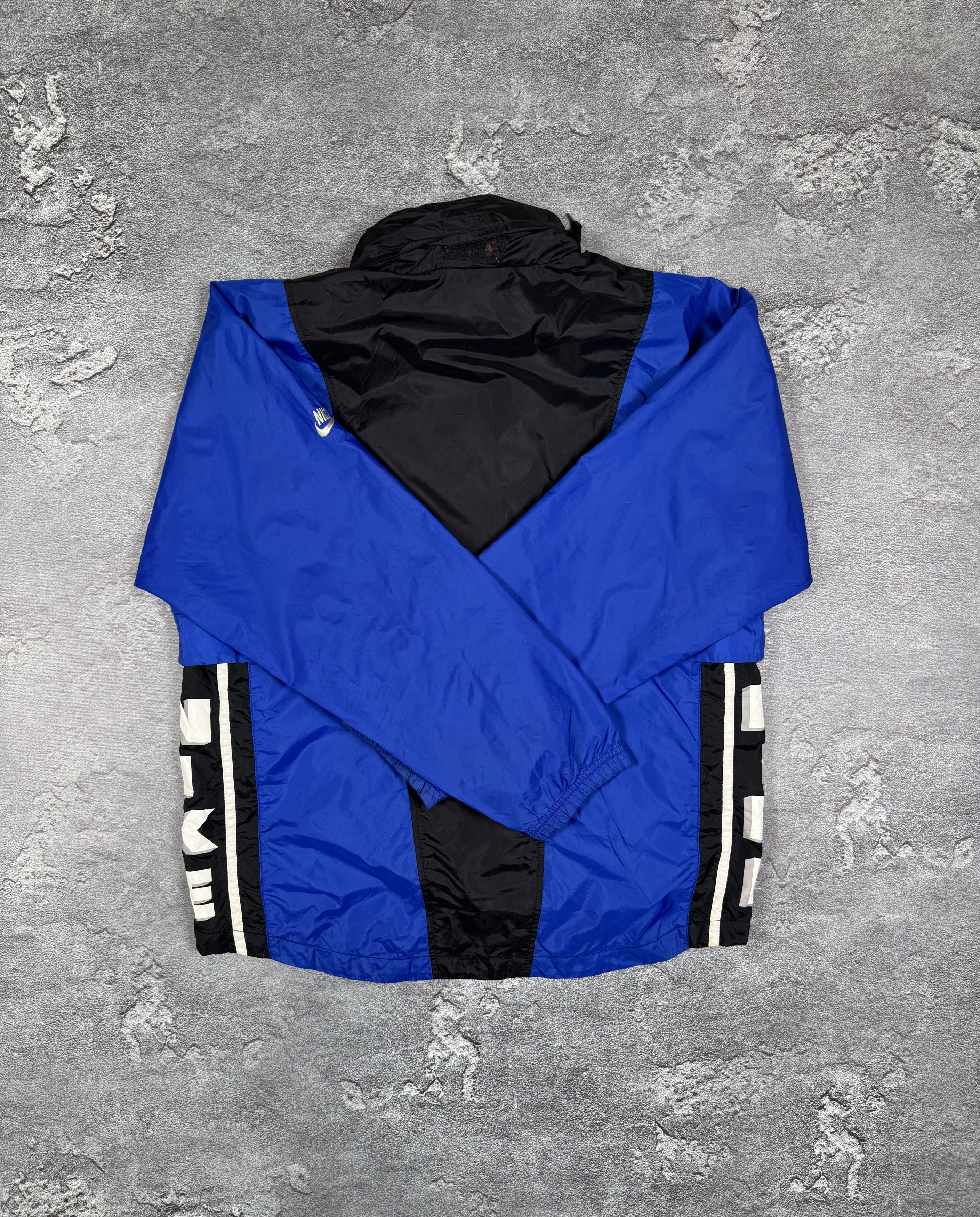 Nike ACG Nike ACG Nylon Logo Jacket If6WAS9 Y2K 2000s Size L Size US L / EU 52-54 / 3 - 3 Thumbnail