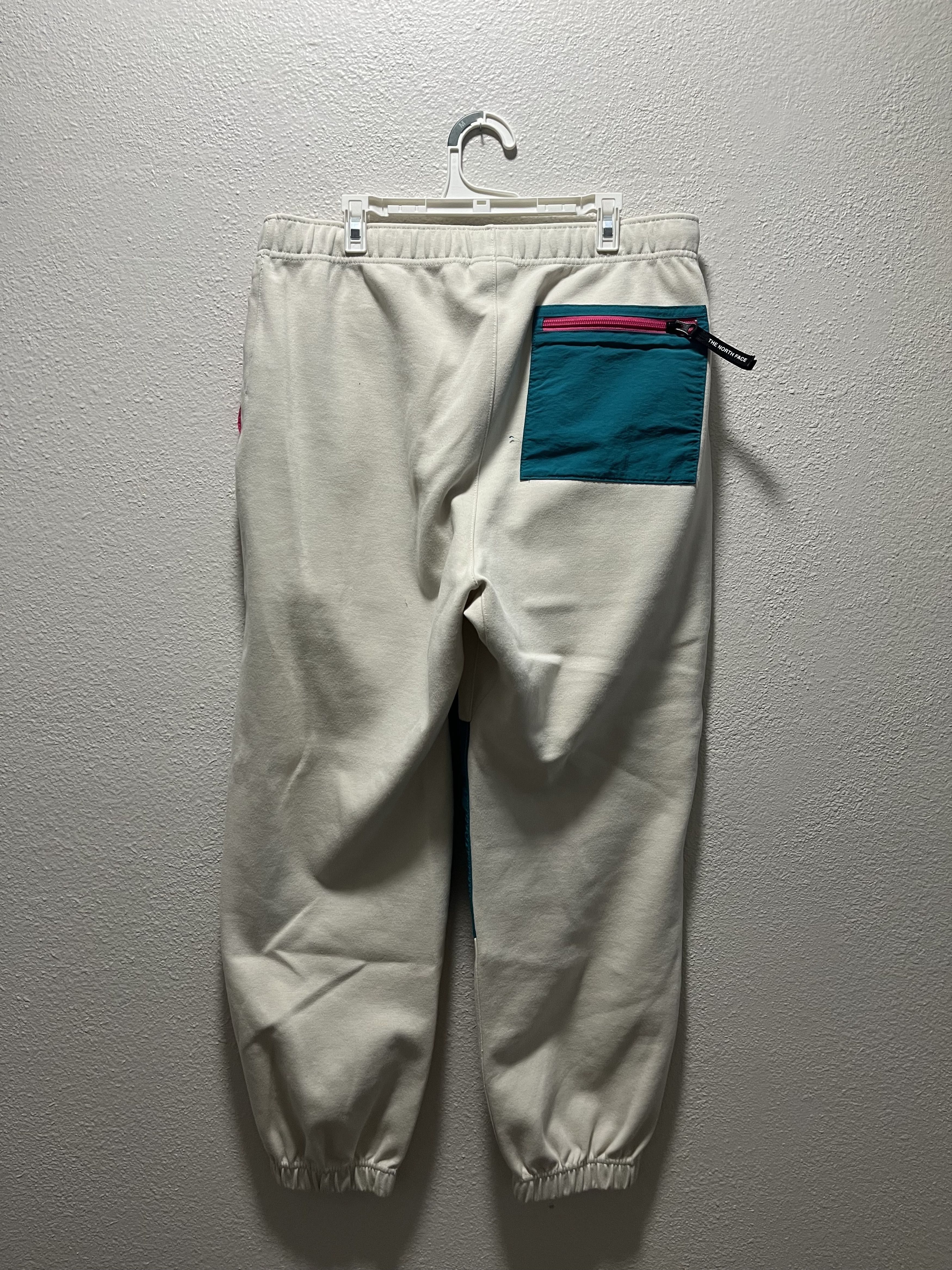 The North Face North Face Jogger Sweatpants Size US 32 / EU 48 - 2 Thumbnail