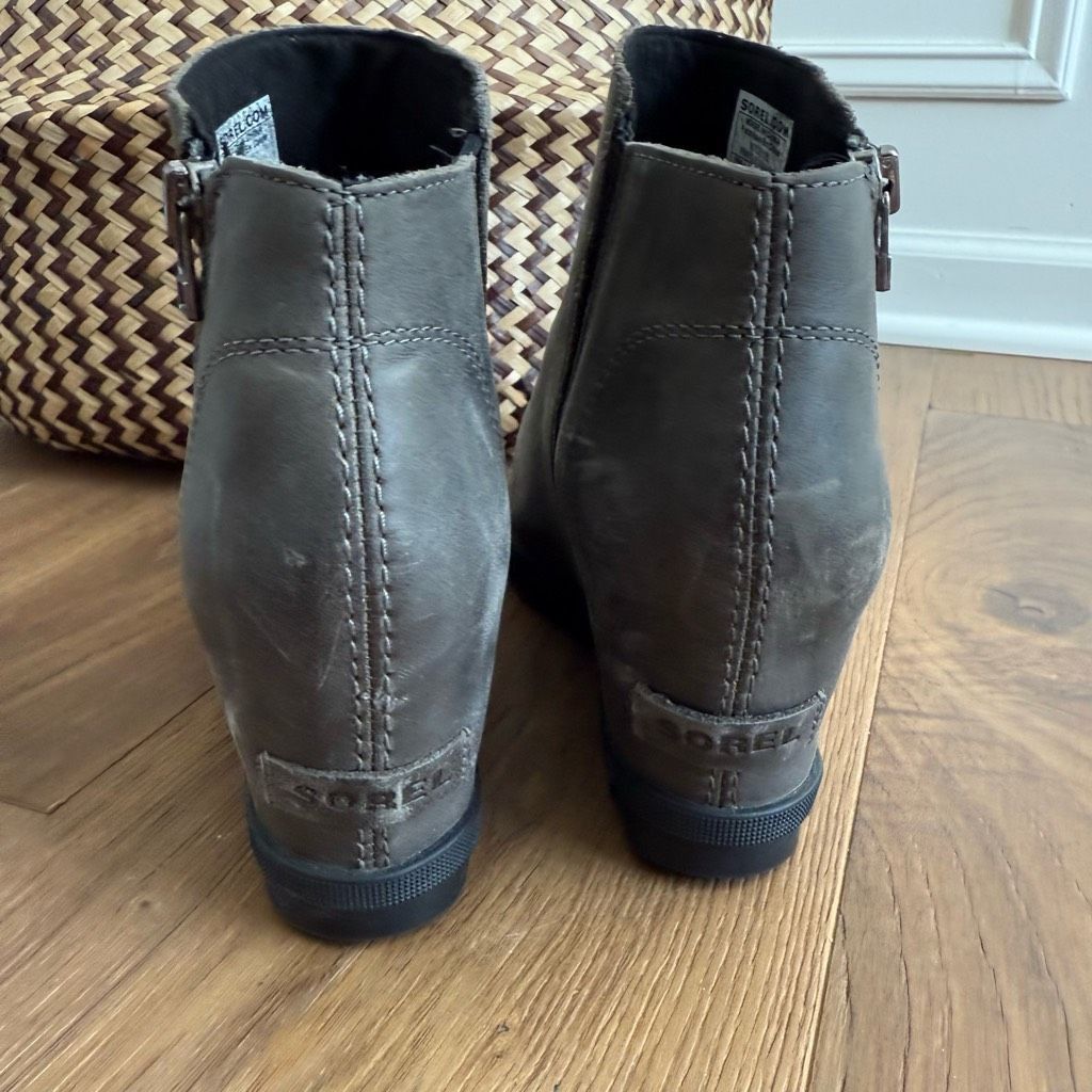 SOREL Sorel Women's Joan of Arctic Wedge II Zip Boots Quarry 8.5 Size US 8.5 / IT 38.5 - 6 Thumbnail
