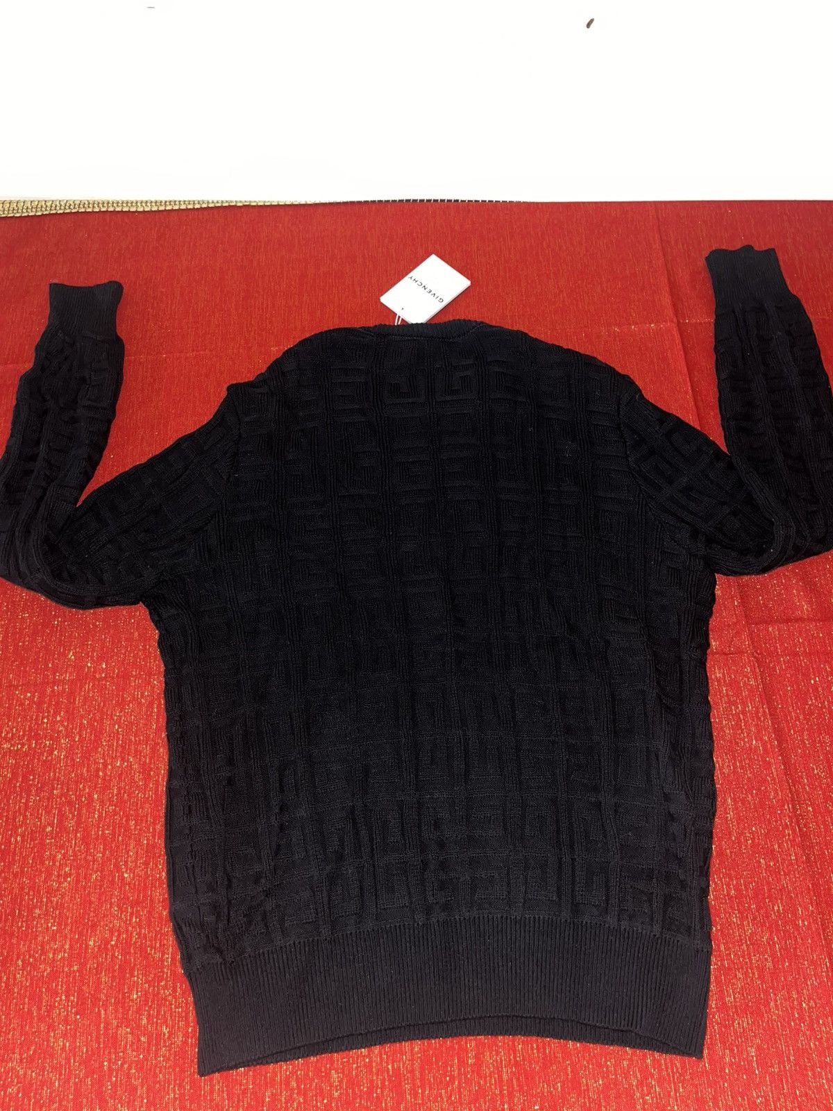 Givenchy Givenchy Sweater Sz M Size US M / EU 48-50 / 2 - 12 Thumbnail