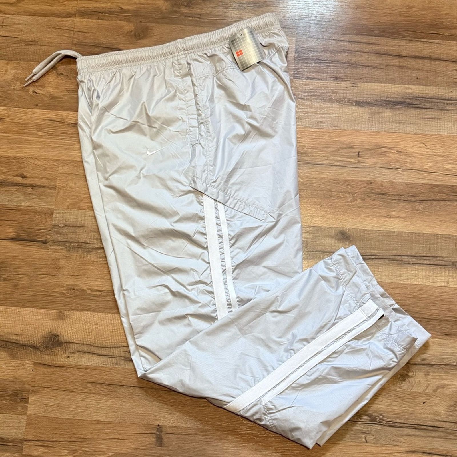 Nike Y2K Nike Solo Swoosh Spell Out Track Pants Size US 32 / EU 48 - 1 Thumbnail