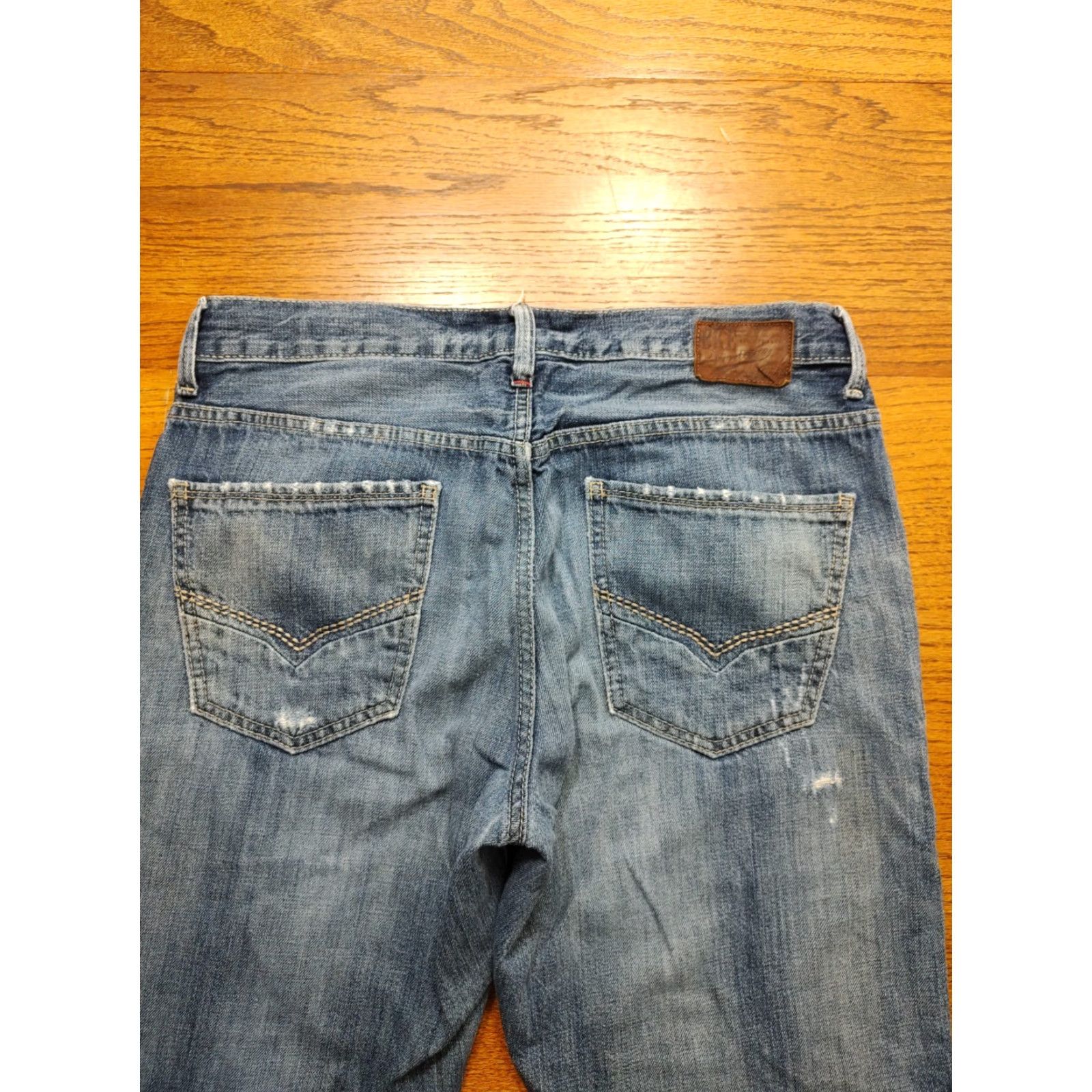 BKE VINTAGE BKE Jeans Distressed Welder Mens Tag 34x34 Faded Blue Relaxed Straight 5-Pocket Denim Cowboy USA Rock Button Zip Inseam 34 Cotton Size US 34 / EU 50 - 5 Thumbnail