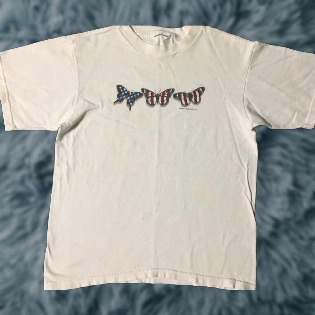 Vintage VINTAGE 90s Skate Shirt Womens S White Butterfly Distressed Grunge Punk Animal Art Ocean Hawaii California USA Y2K Beach College University Size S / US 4 / IT 40 - 1 Thumbnail